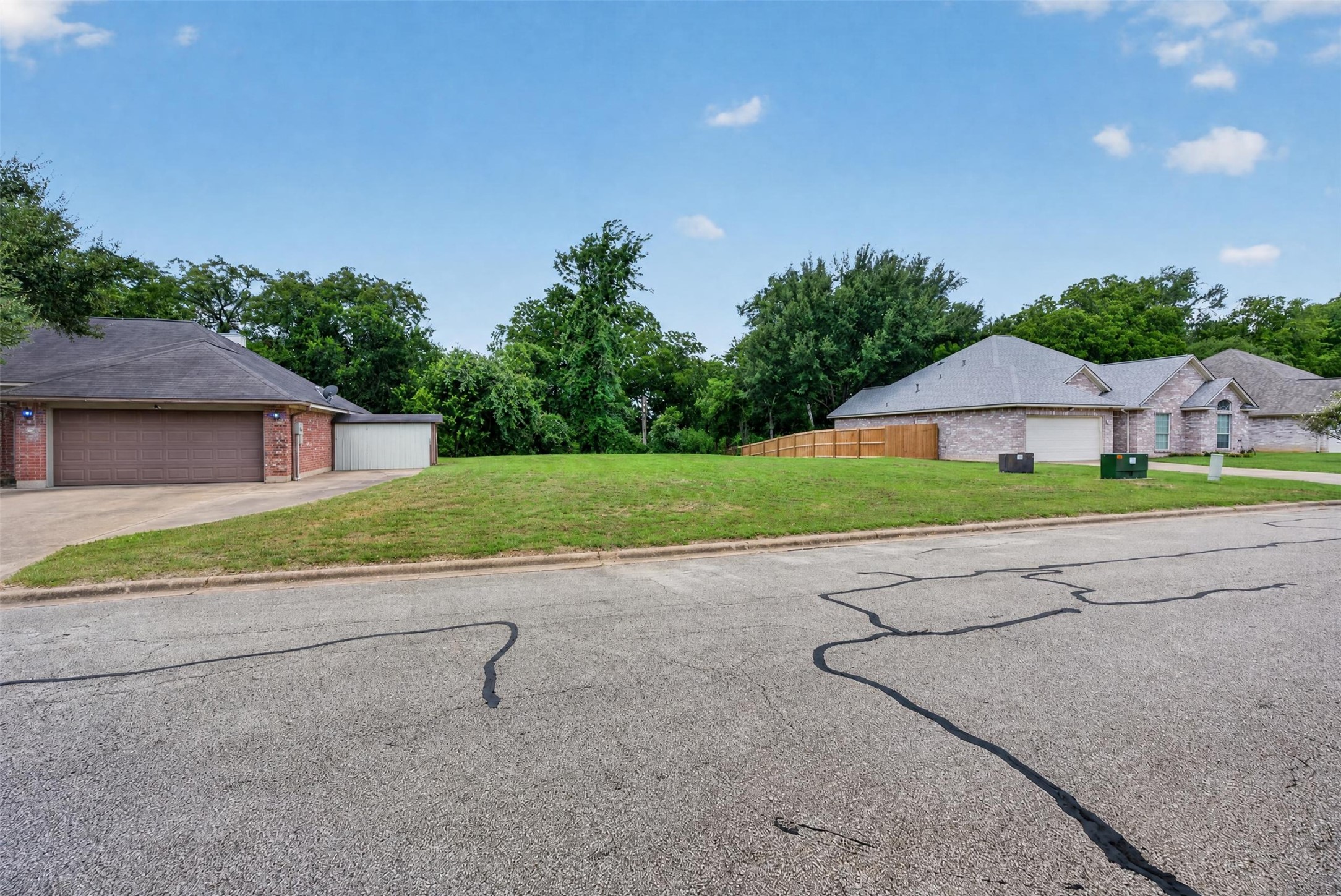 0000 Oakwood Drive Property Photo 8