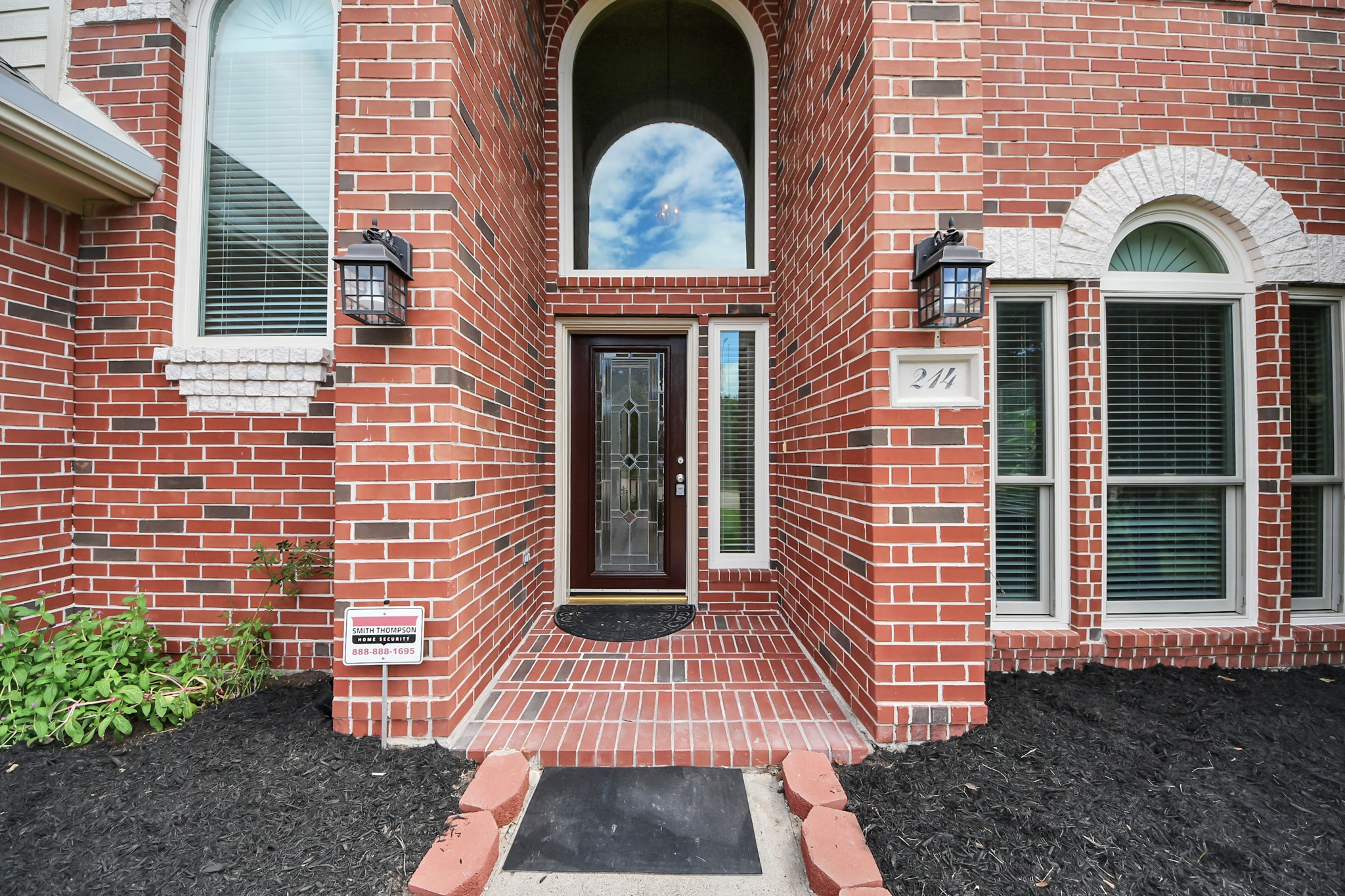 214 Willards Way Property Photo 4