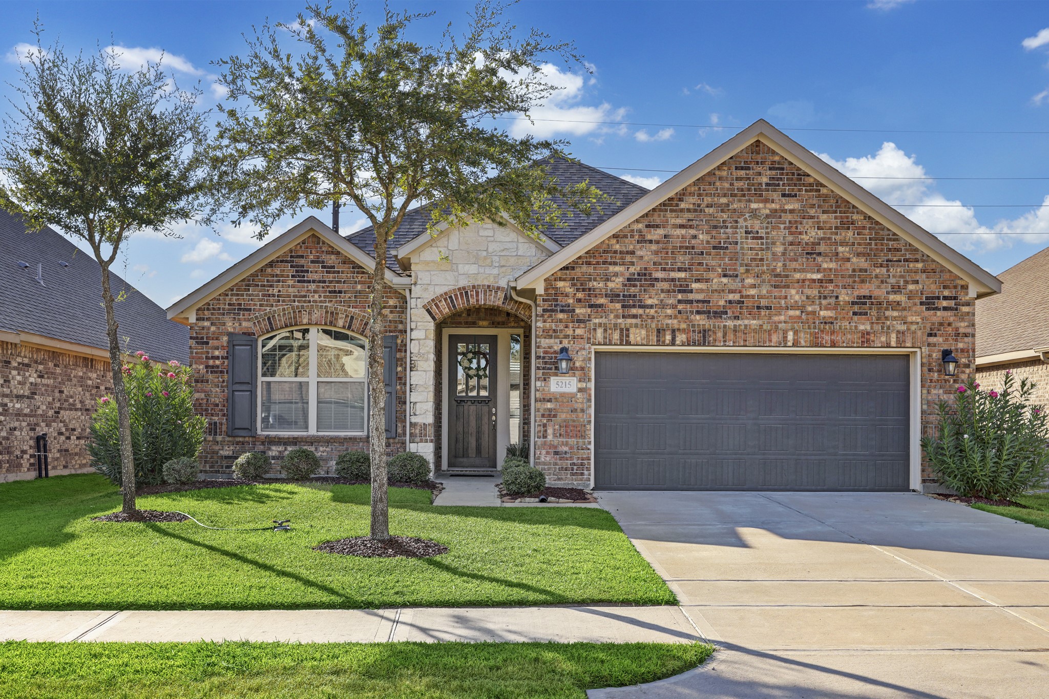 5215 Baroness Lane Property Photo 1