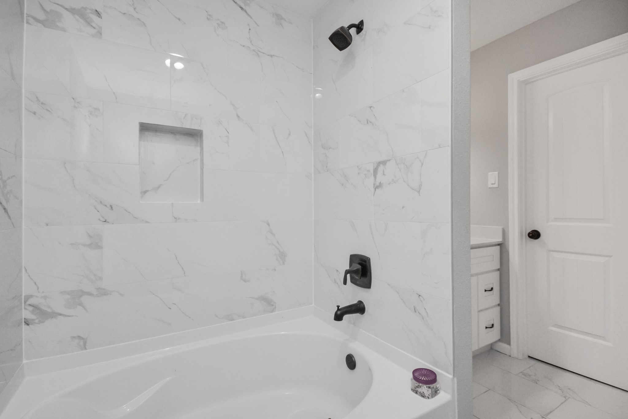 15426 Appleridge Drive Property Photo 8
