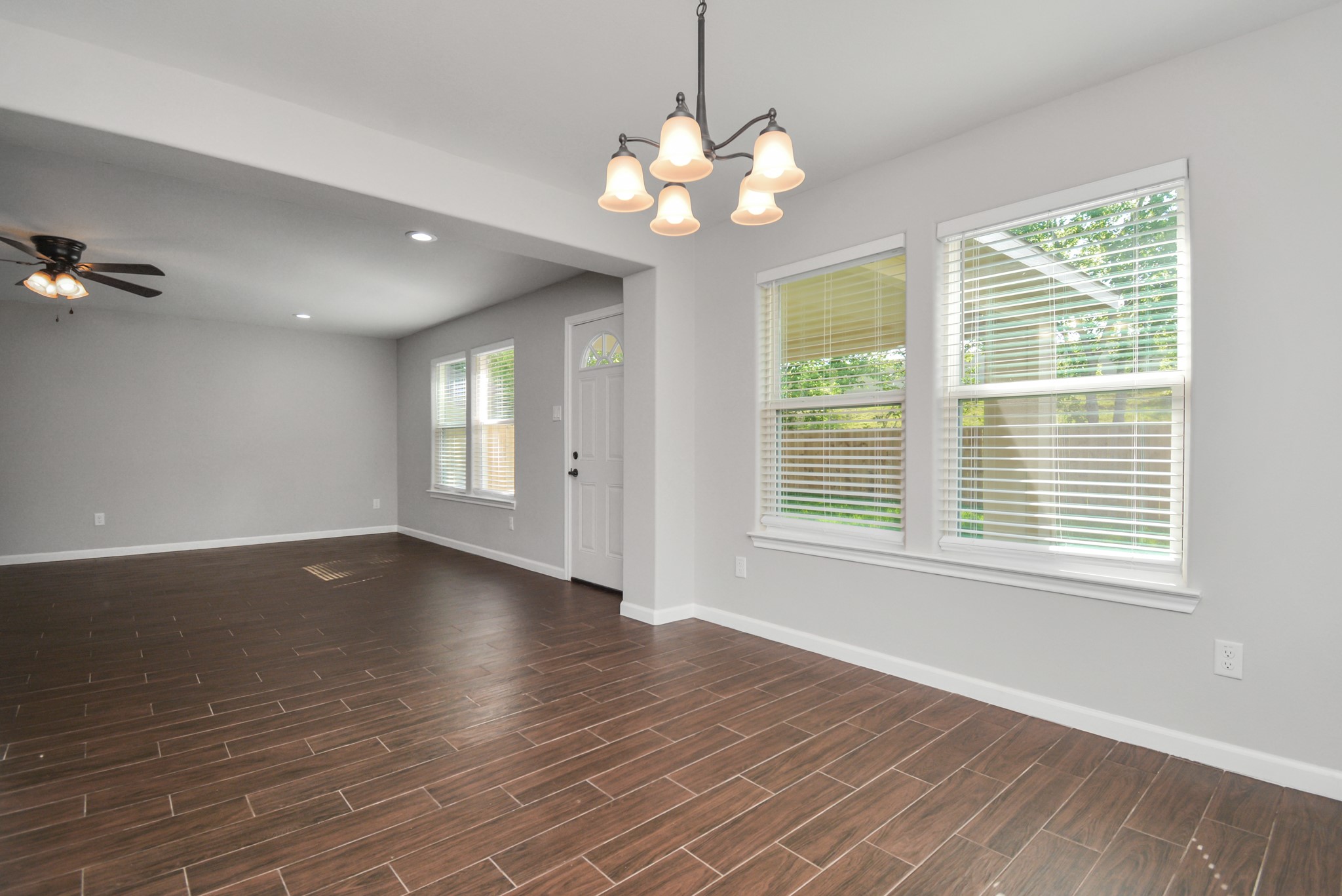 15426 Appleridge Drive Property Photo 11