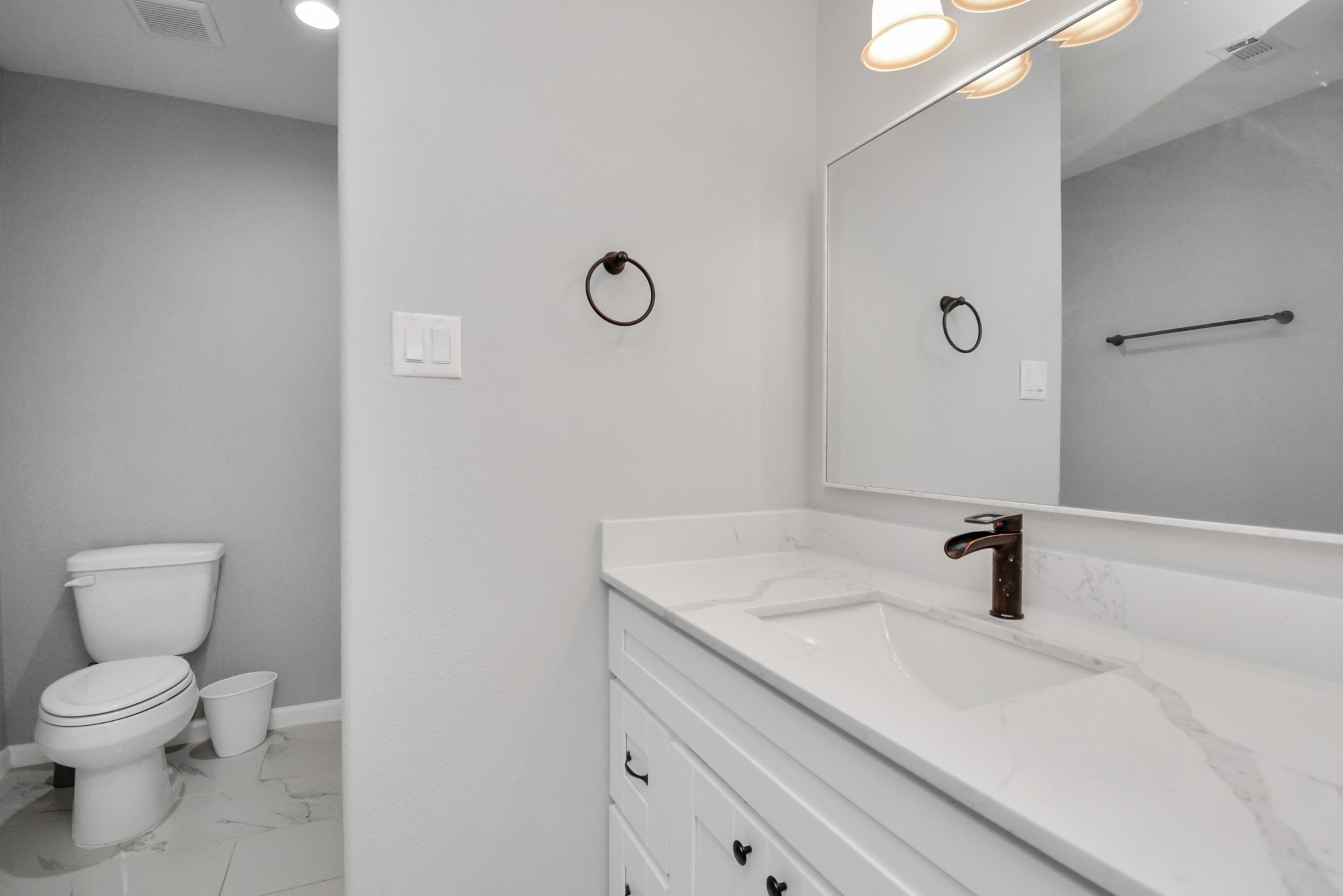 15426 Appleridge Drive Property Photo 12
