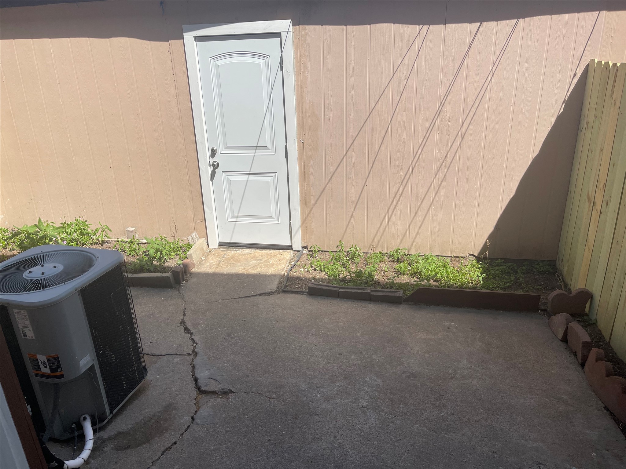12400 Brookglade Circle 60 Property Photo 22