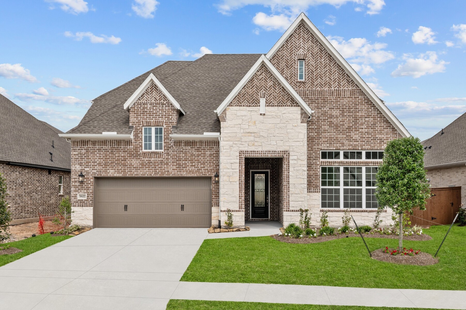 5827 Pink Coral Lane Property Photo