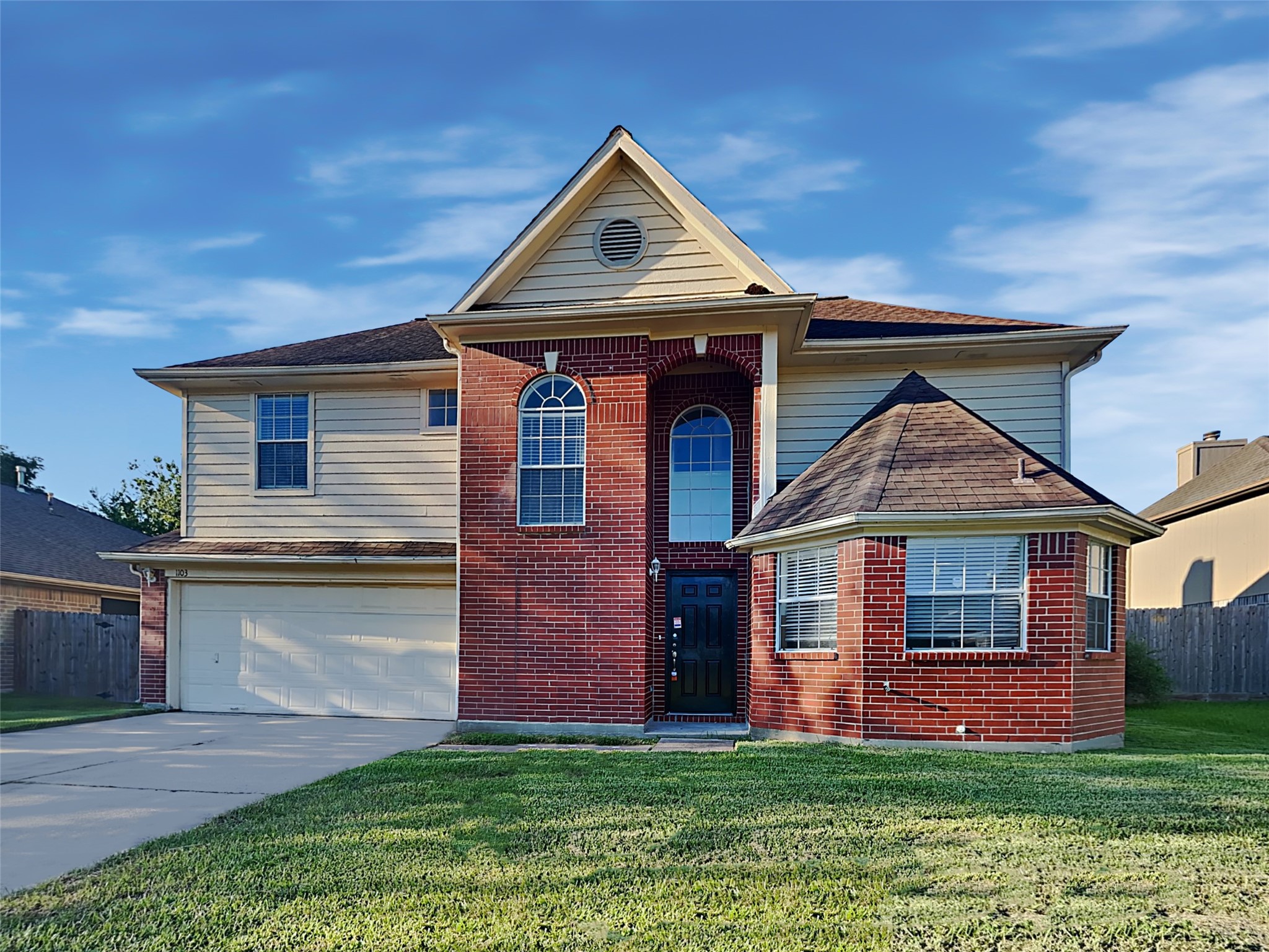 1103 Lochmoor Lane Property Photo 1