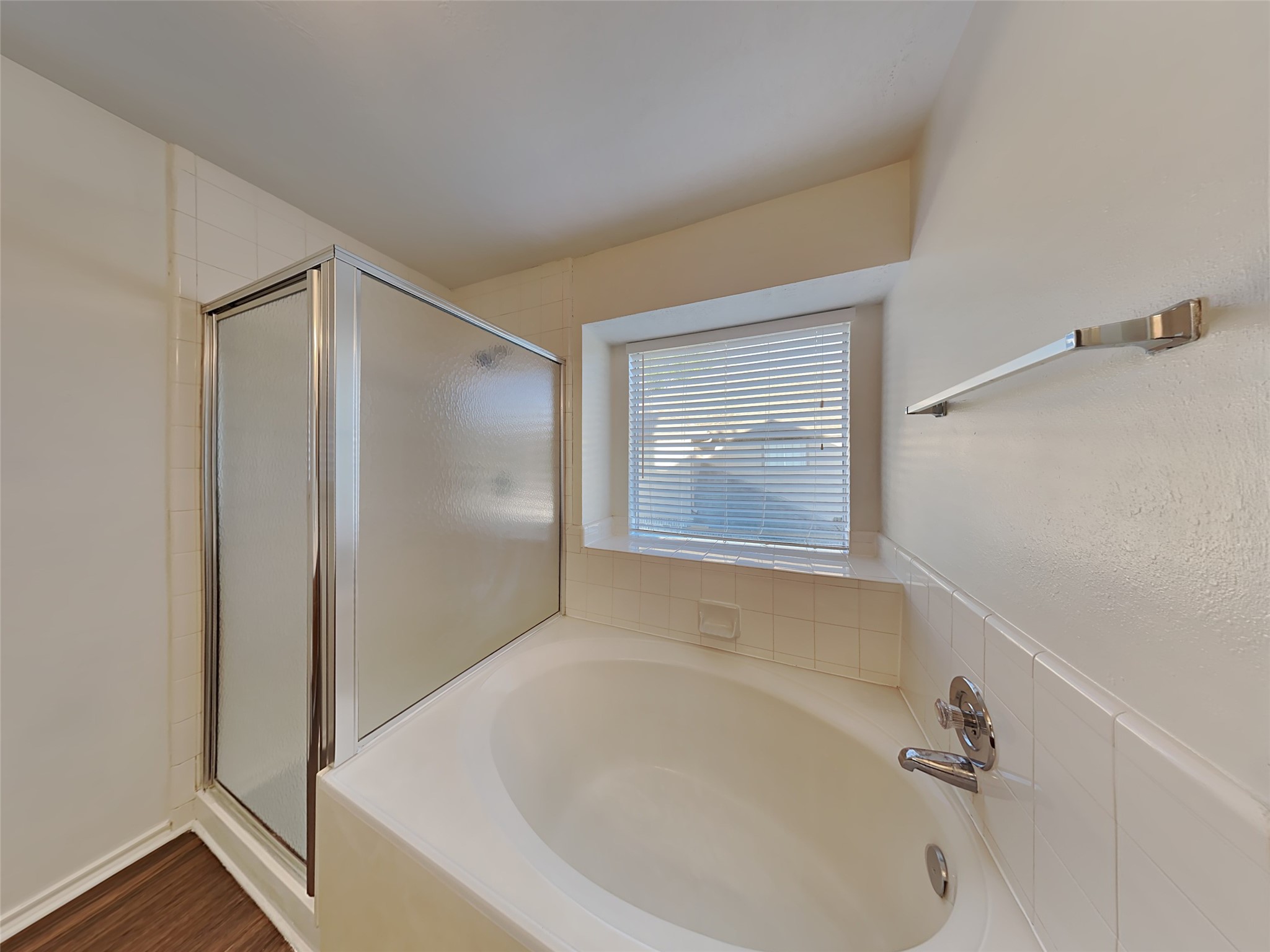 1103 Lochmoor Lane Property Photo 12