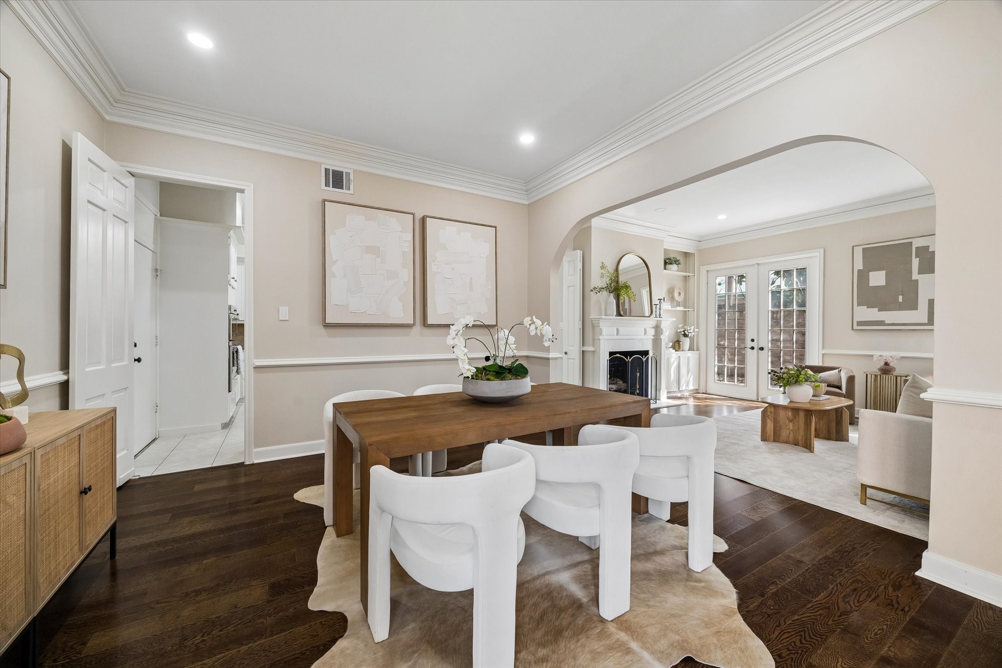 1727 Nantucket Drive Property Photo 1