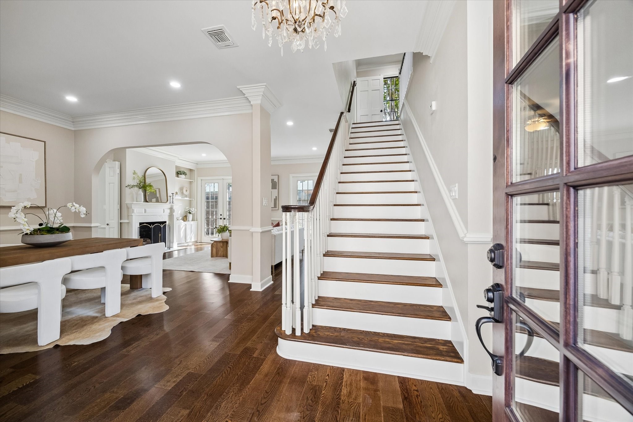 1727 Nantucket Drive Property Photo 2