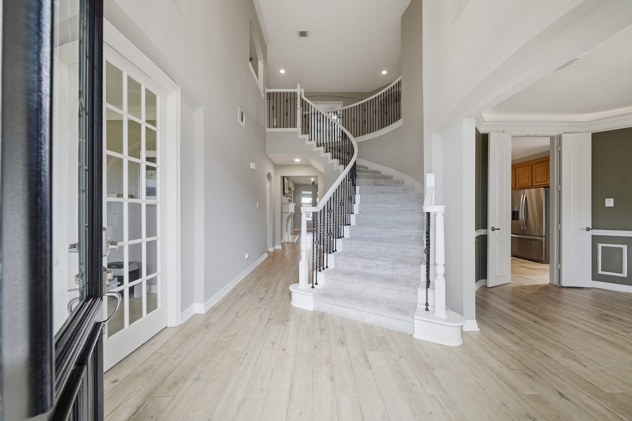3960 Pebble Brook Drive Property Photo 10