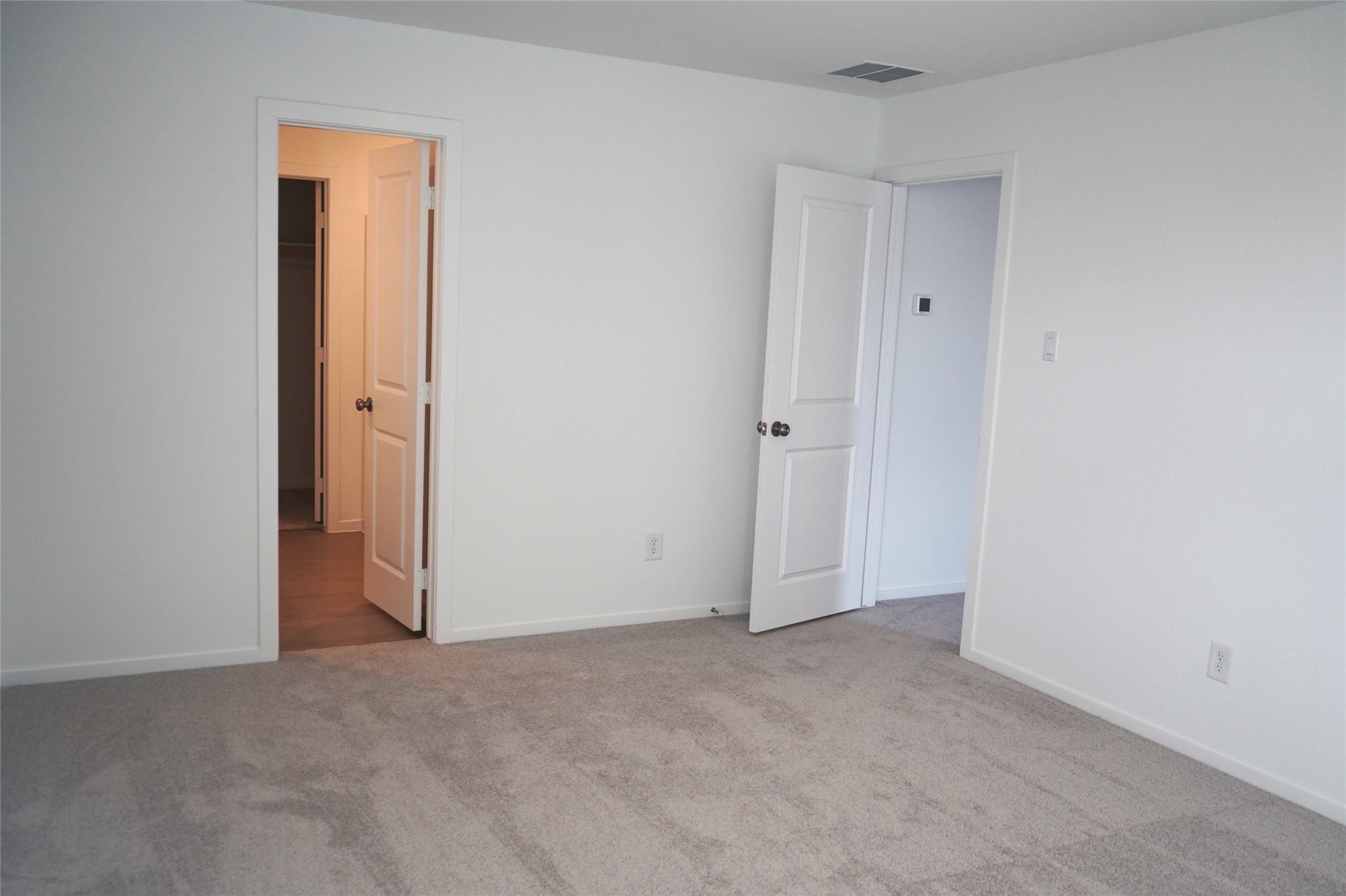 7614 Barcelona Springs Property Photo 12