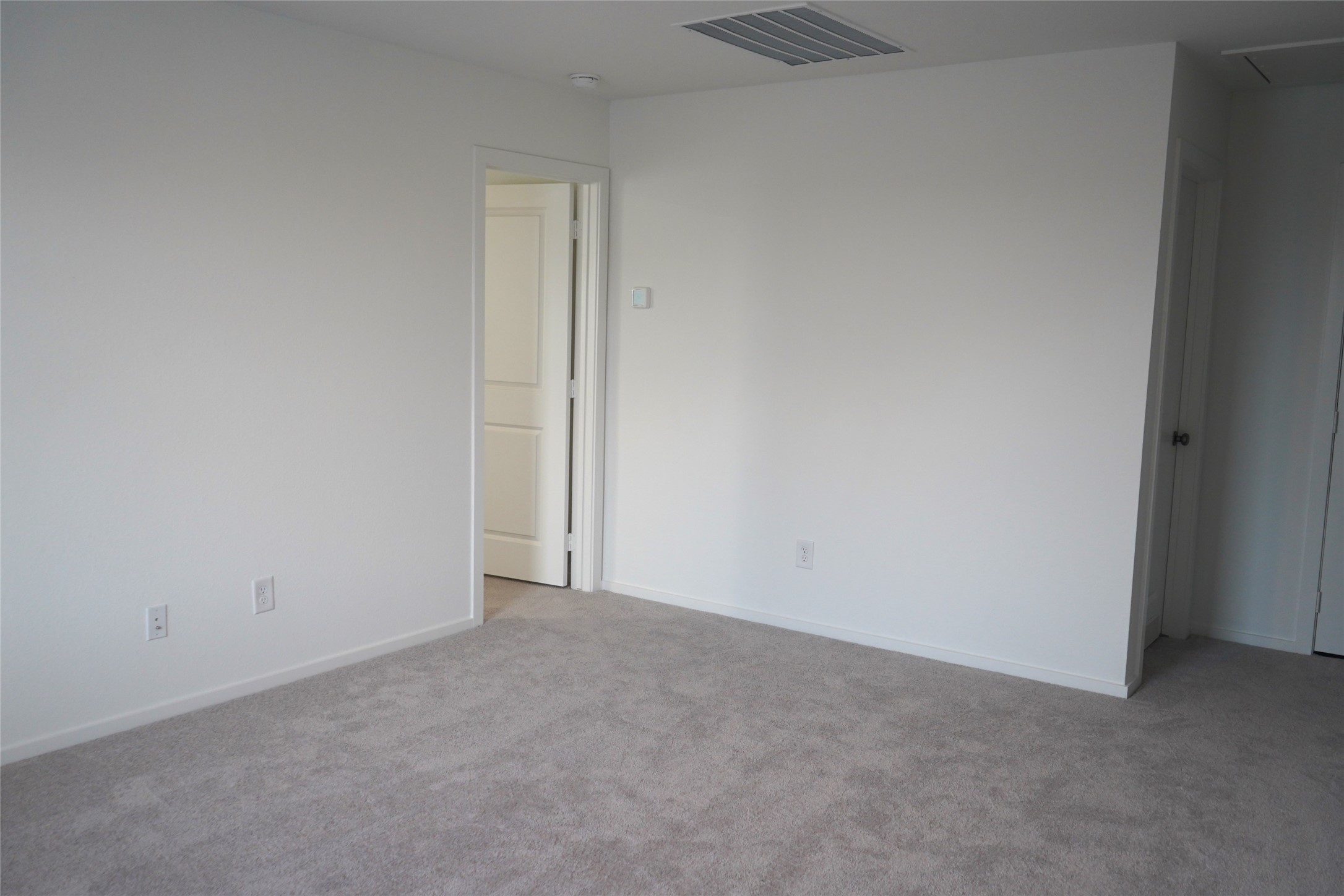 7614 Barcelona Springs Property Photo 17