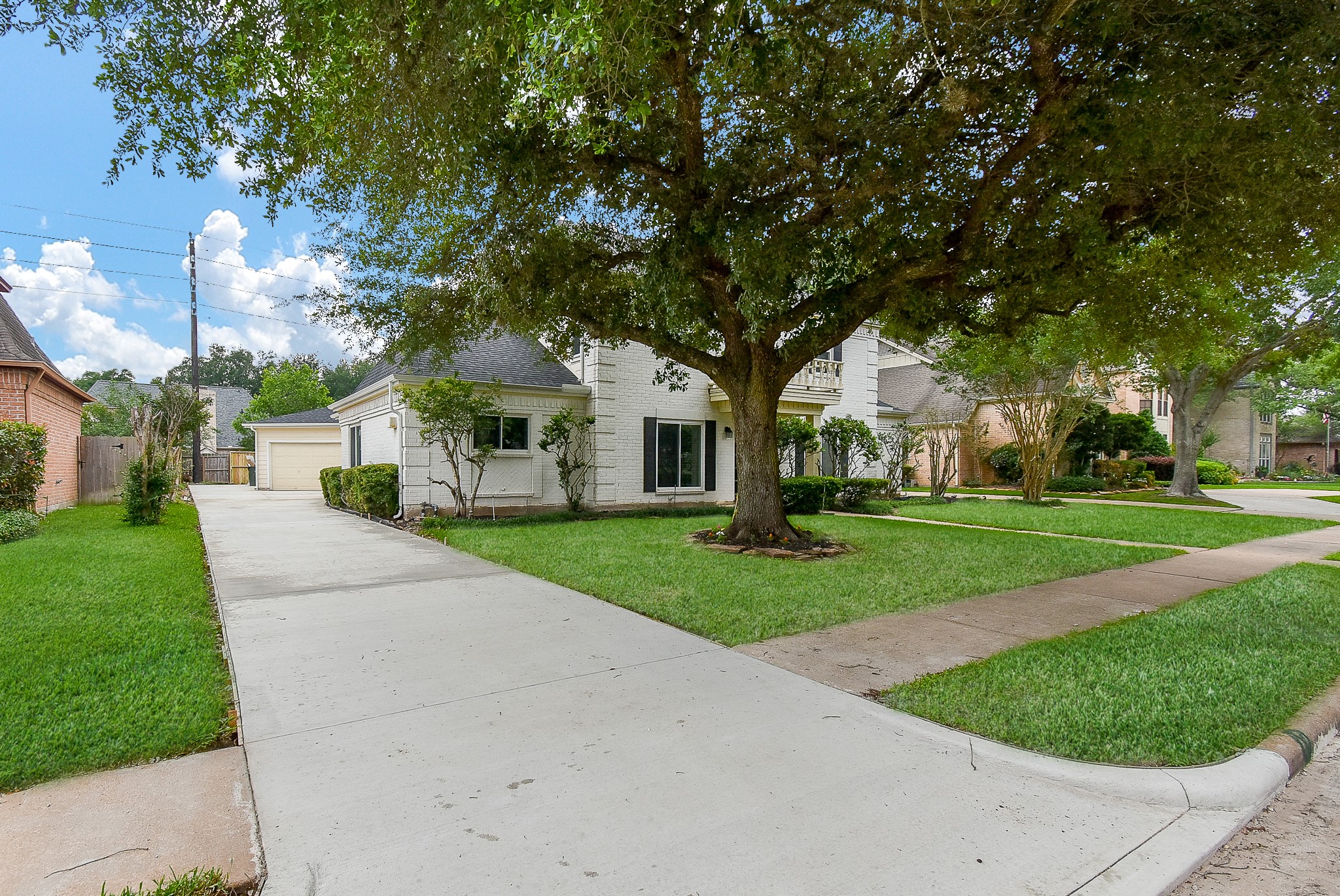 1002 Meadowlark Lane Property Photo 3