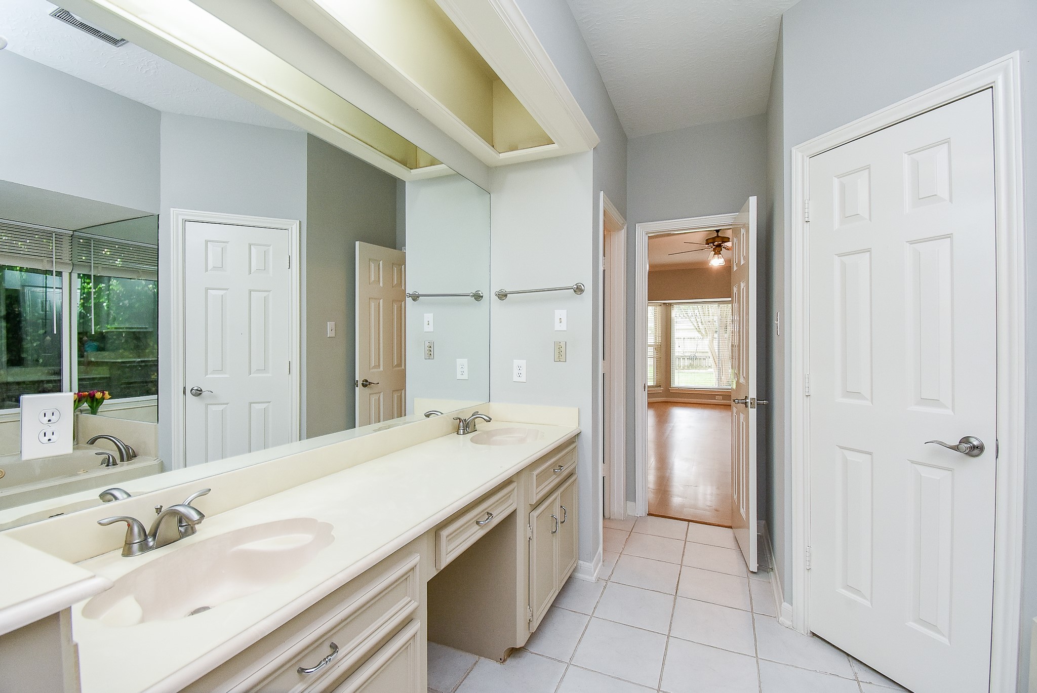 1002 Meadowlark Lane Property Photo 20
