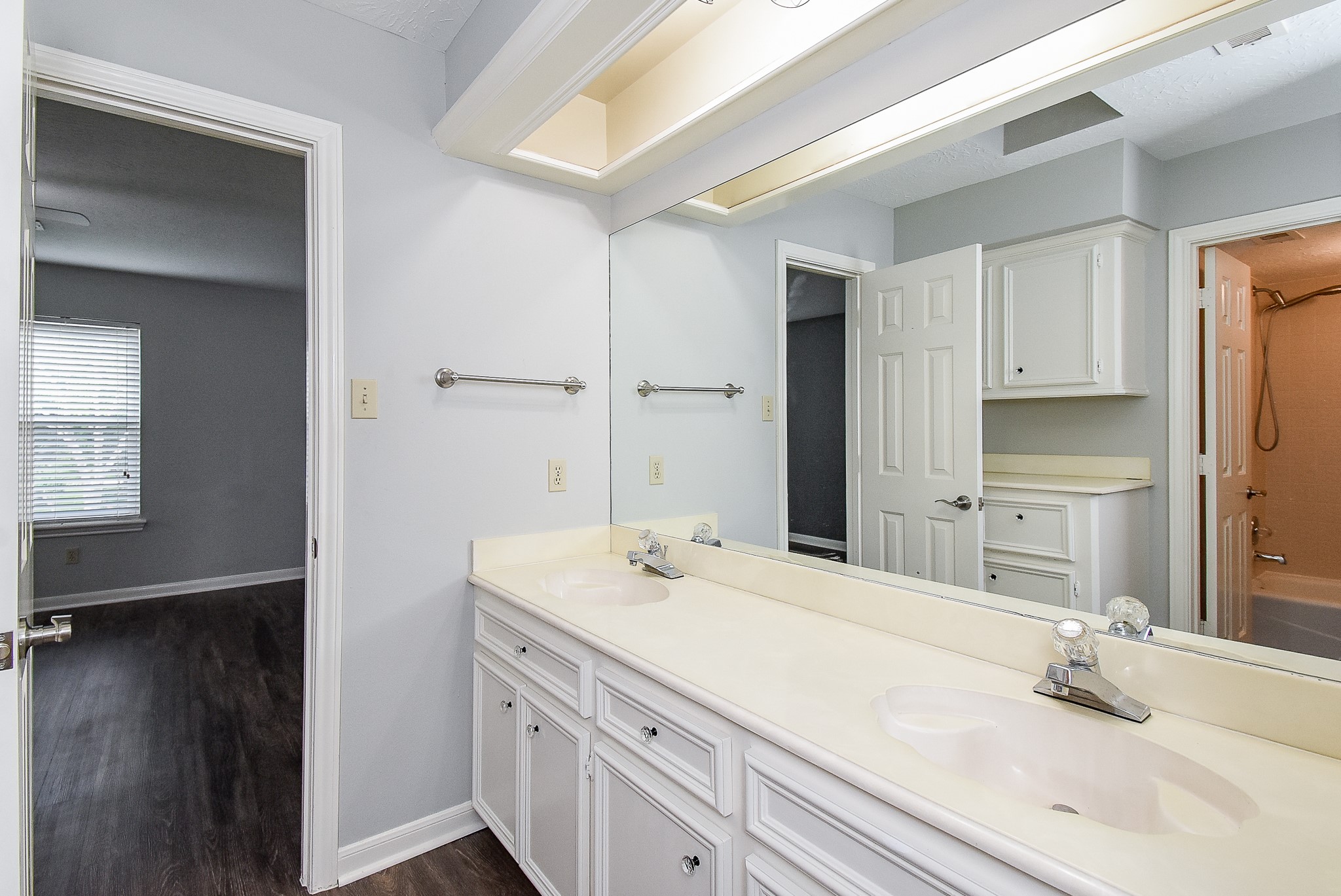 1002 Meadowlark Lane Property Photo 21