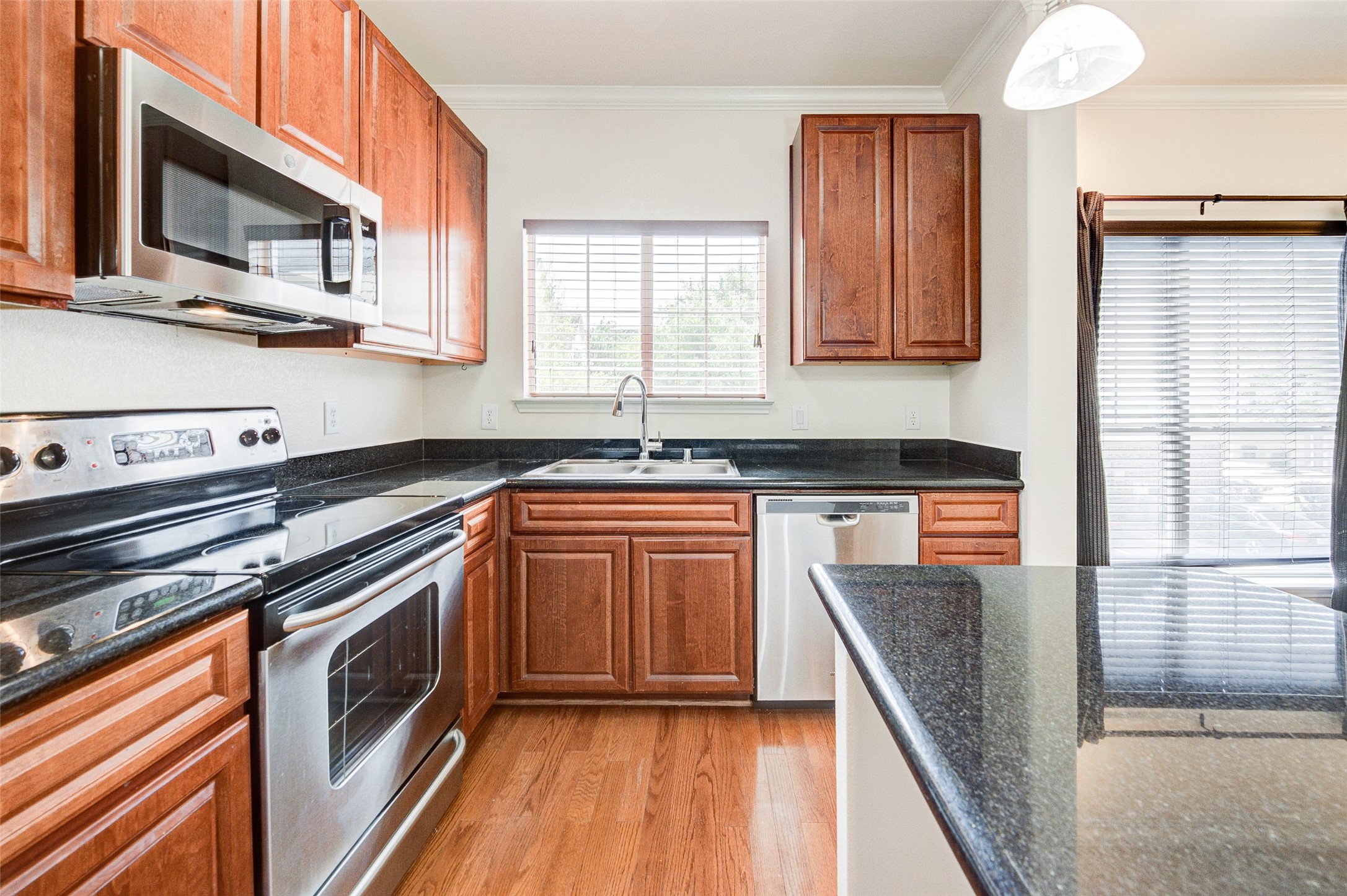 9200 Westheimer Road 705 Property Photo 6