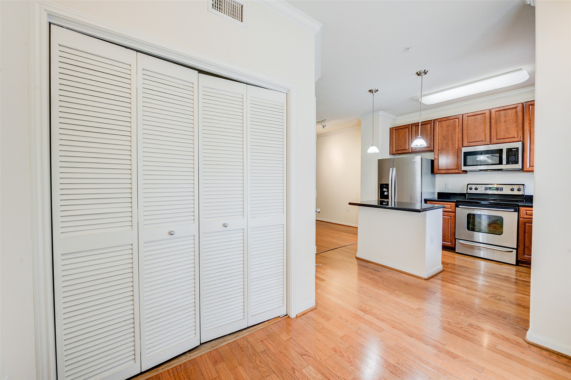 9200 Westheimer Road 705 Property Photo 9