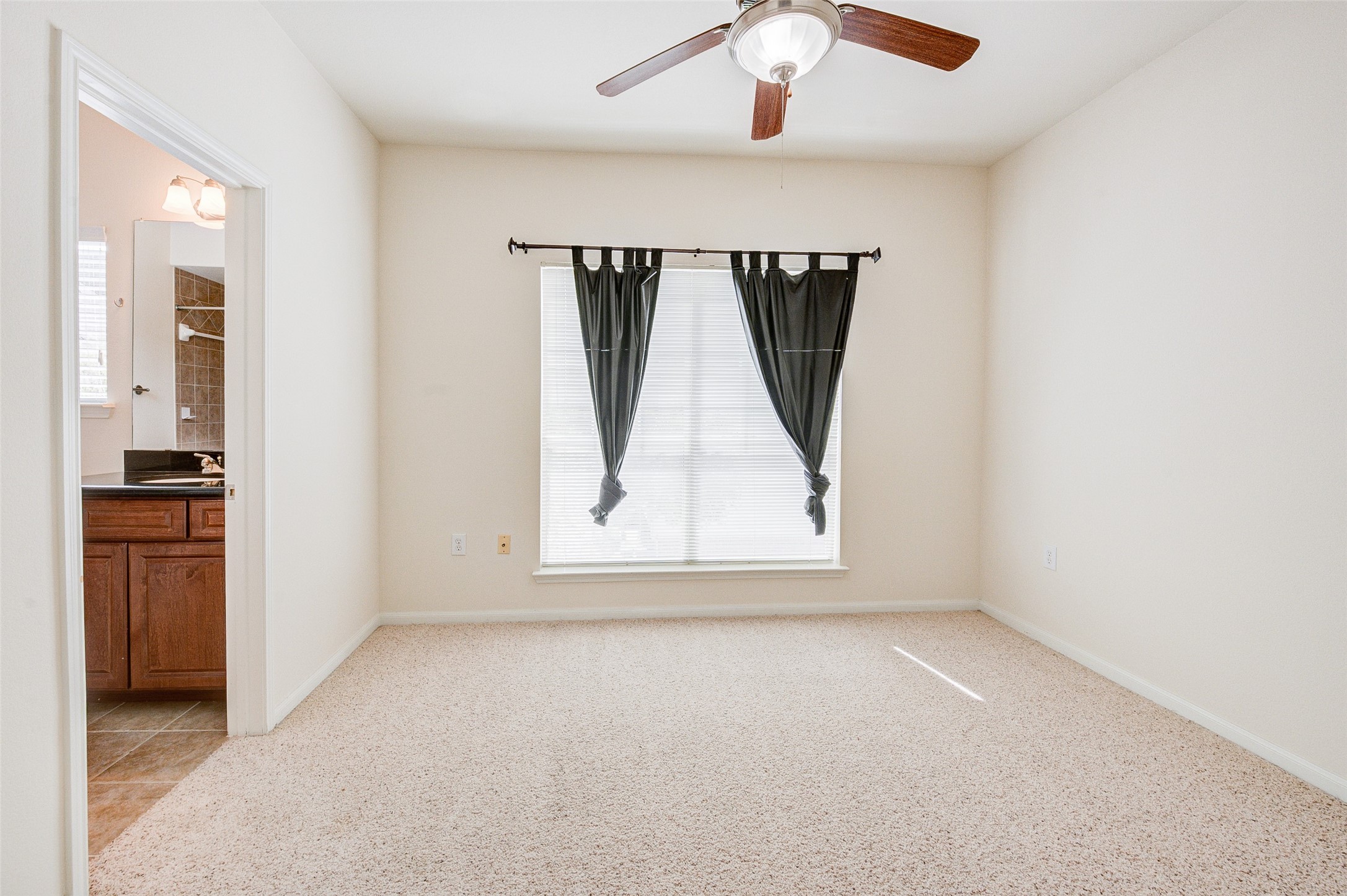 9200 Westheimer Road 705 Property Photo 19