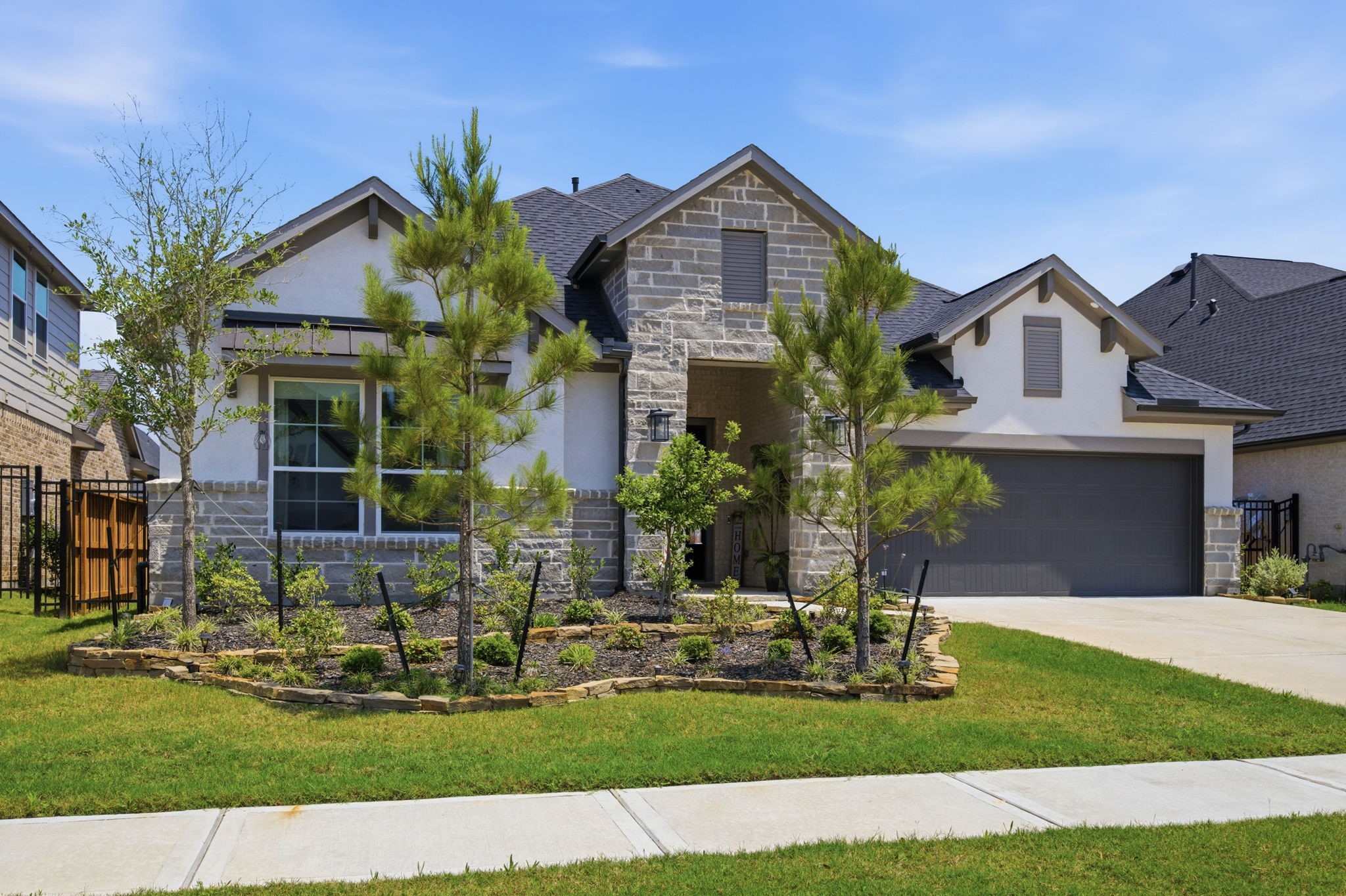 28065 Willow Glen Drive Property Photo 3