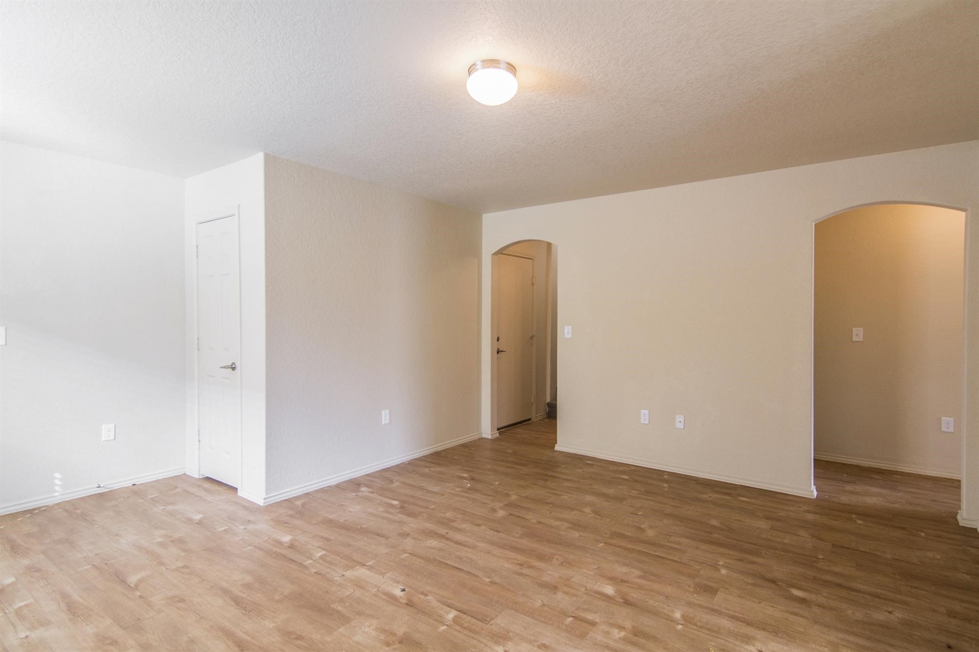 3631 Apache Meadows Drive Property Photo 5