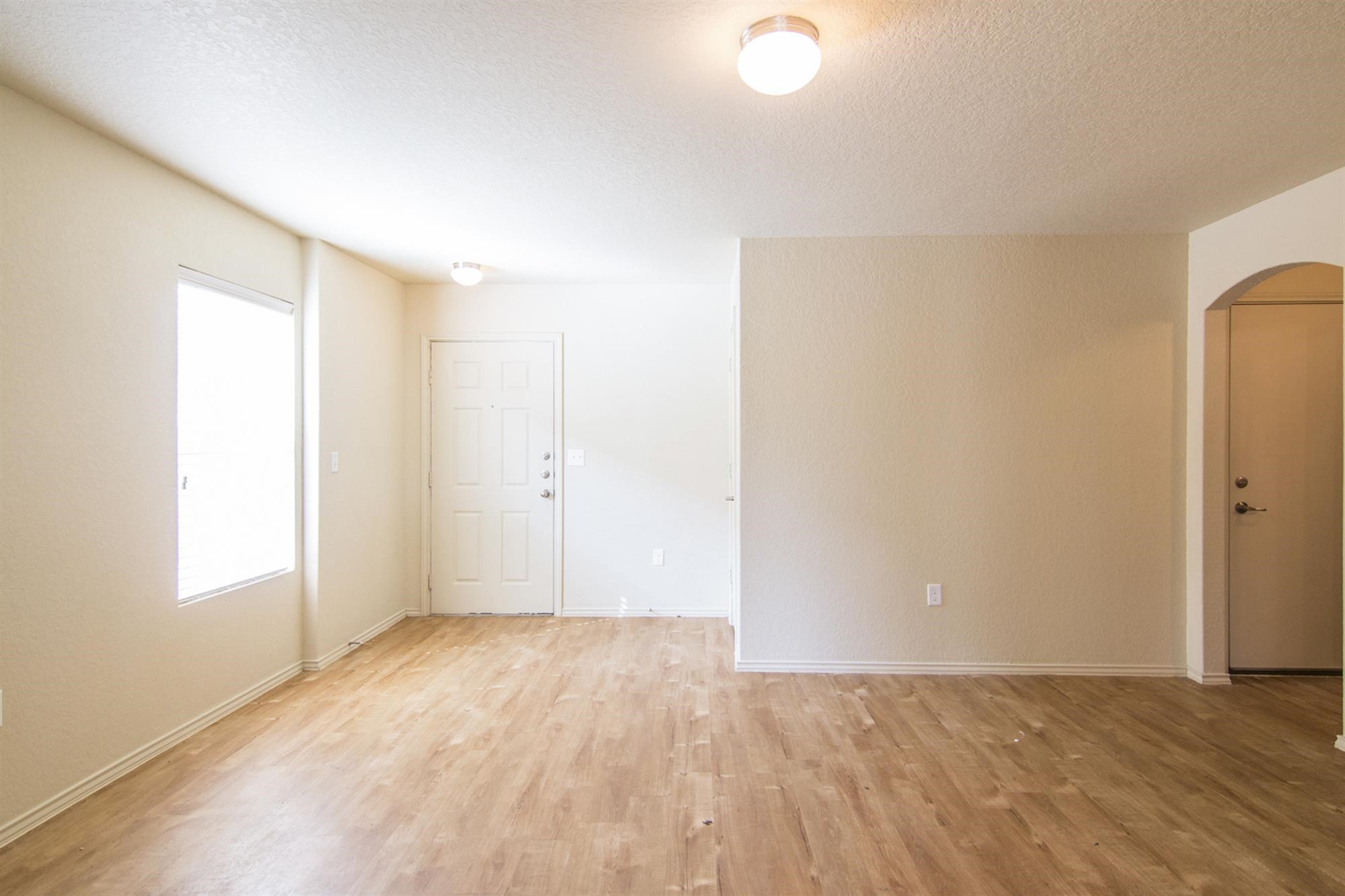 3631 Apache Meadows Drive Property Photo 8
