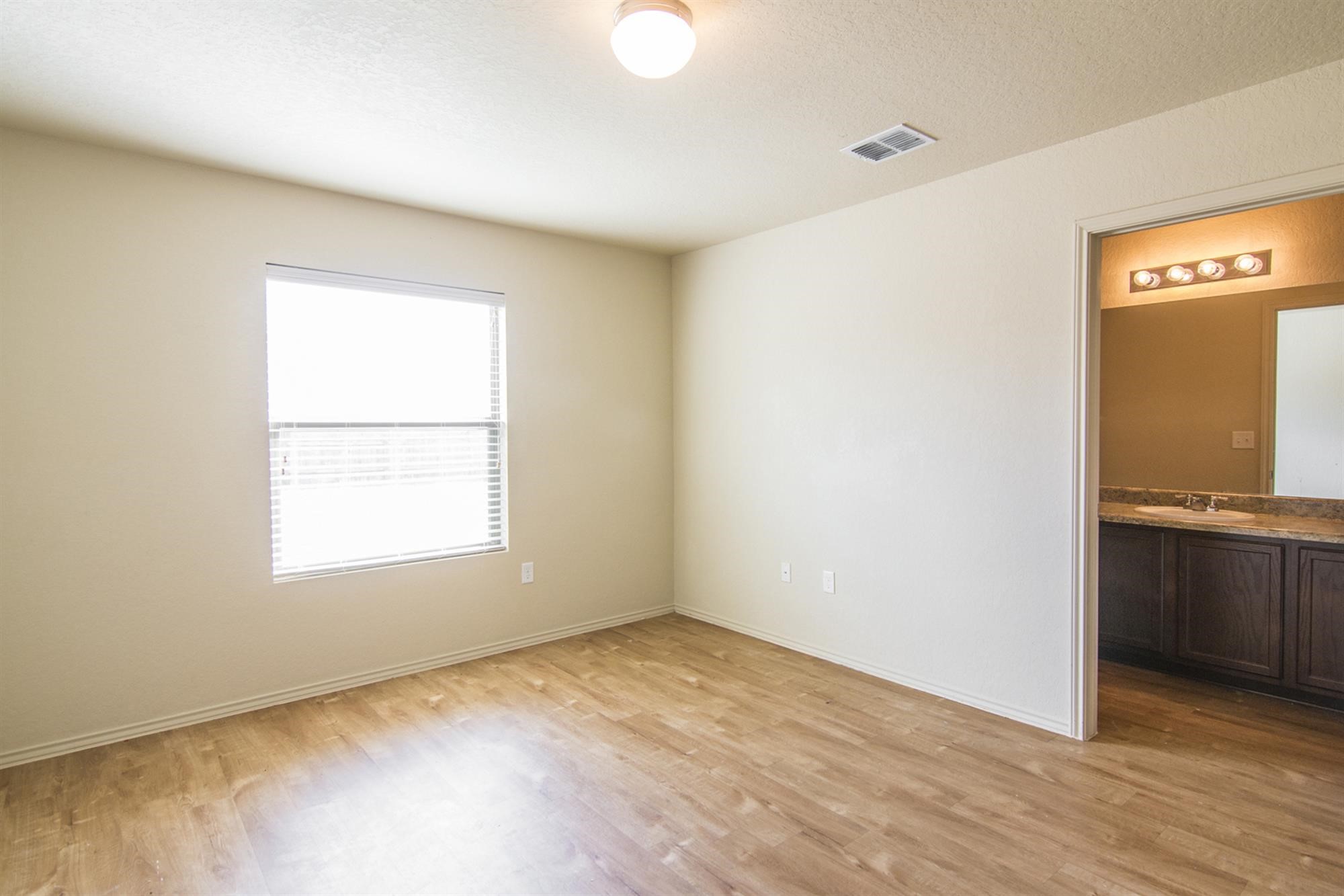 3631 Apache Meadows Drive Property Photo 10
