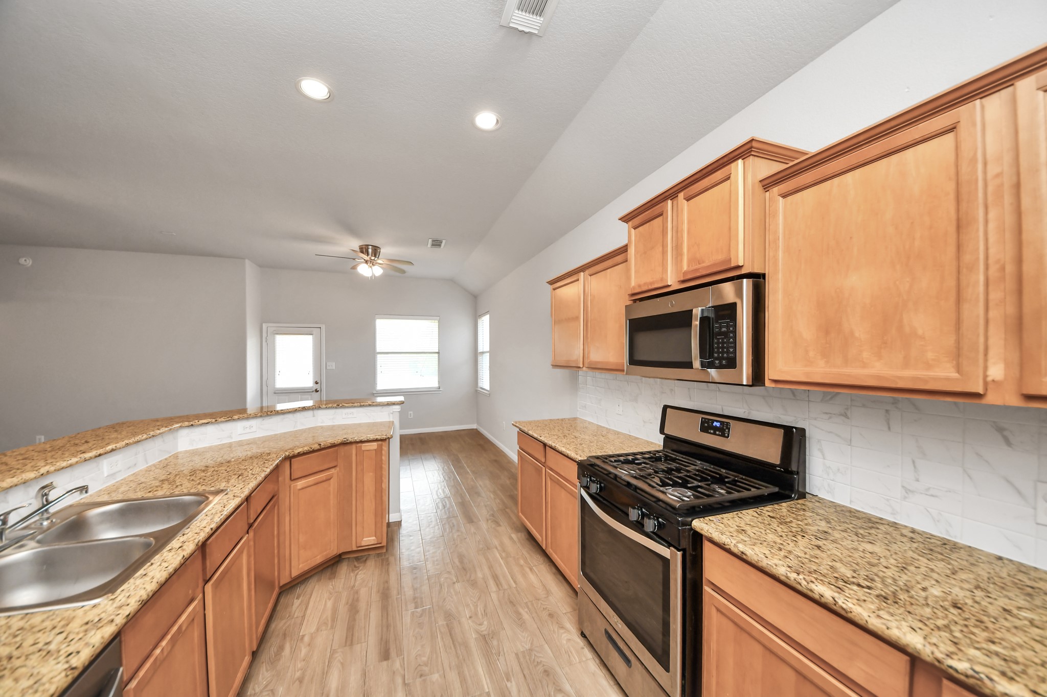 4242 Vineyard Meadow Lane Property Photo 18
