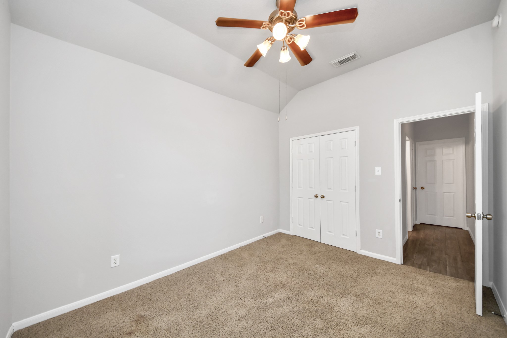 4242 Vineyard Meadow Lane Property Photo 31