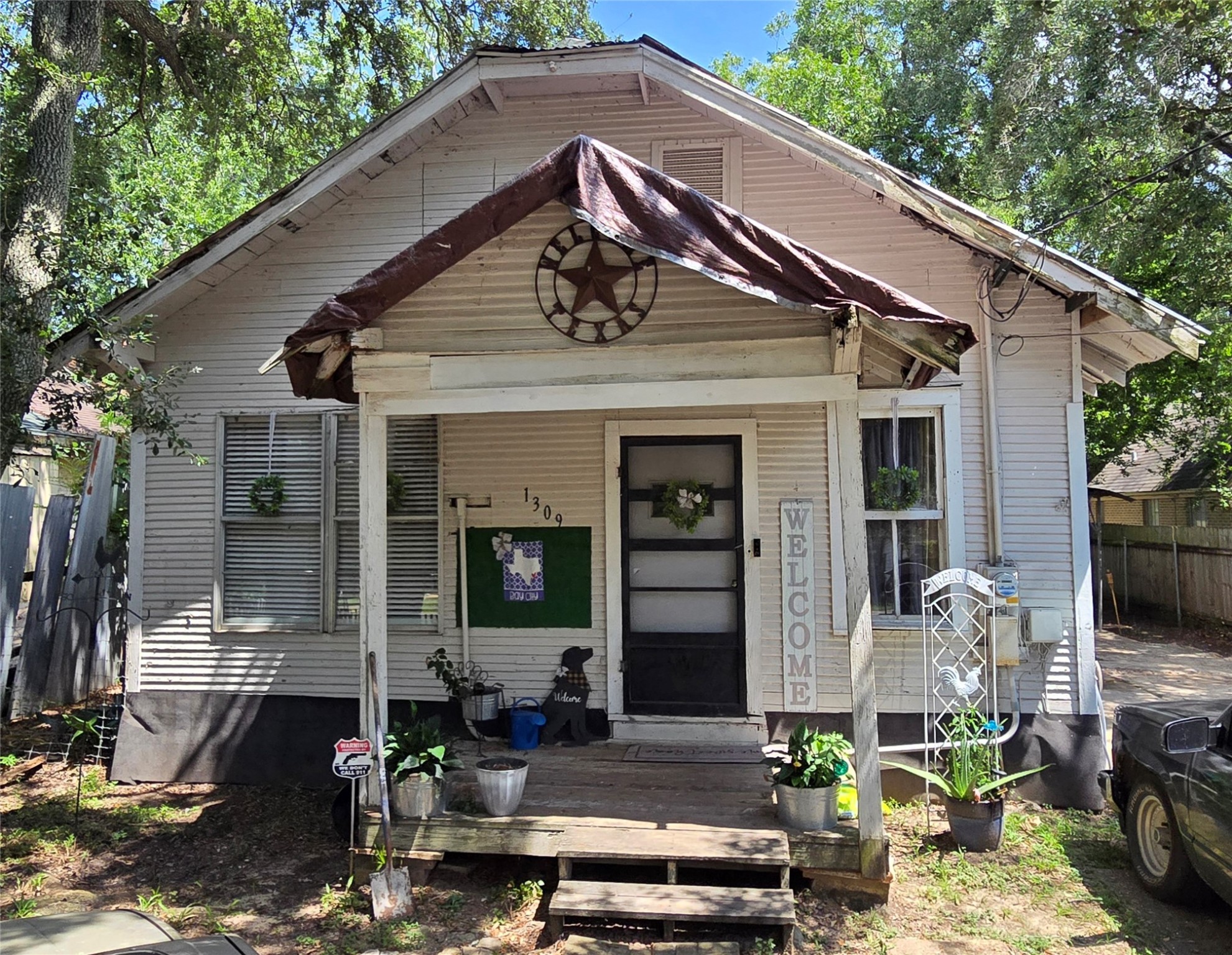 1309 5th Street Property Photo 1
