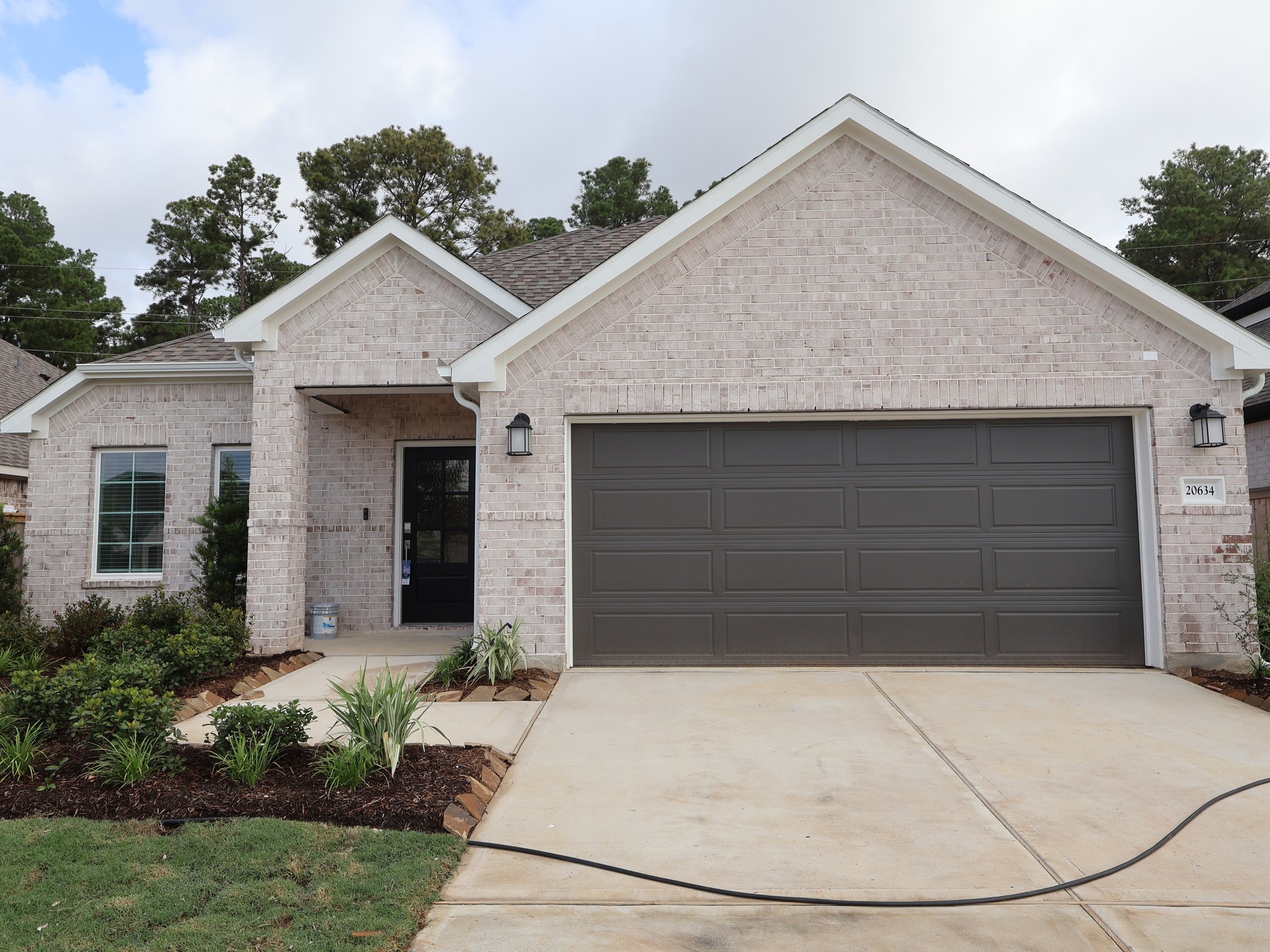 20634 Draper Road Property Photo 1