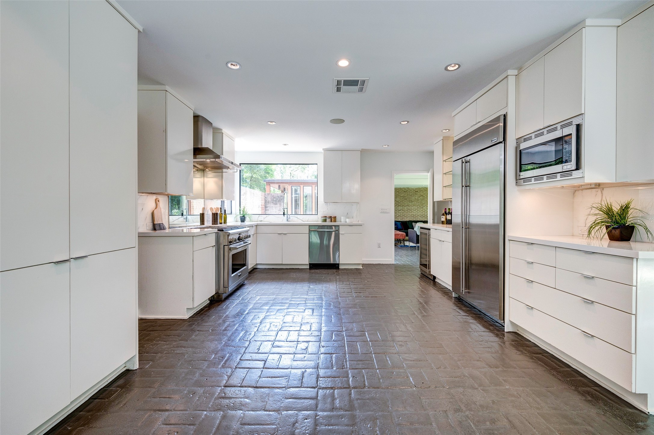 15 Saddlebrook Lane Property Photo 13