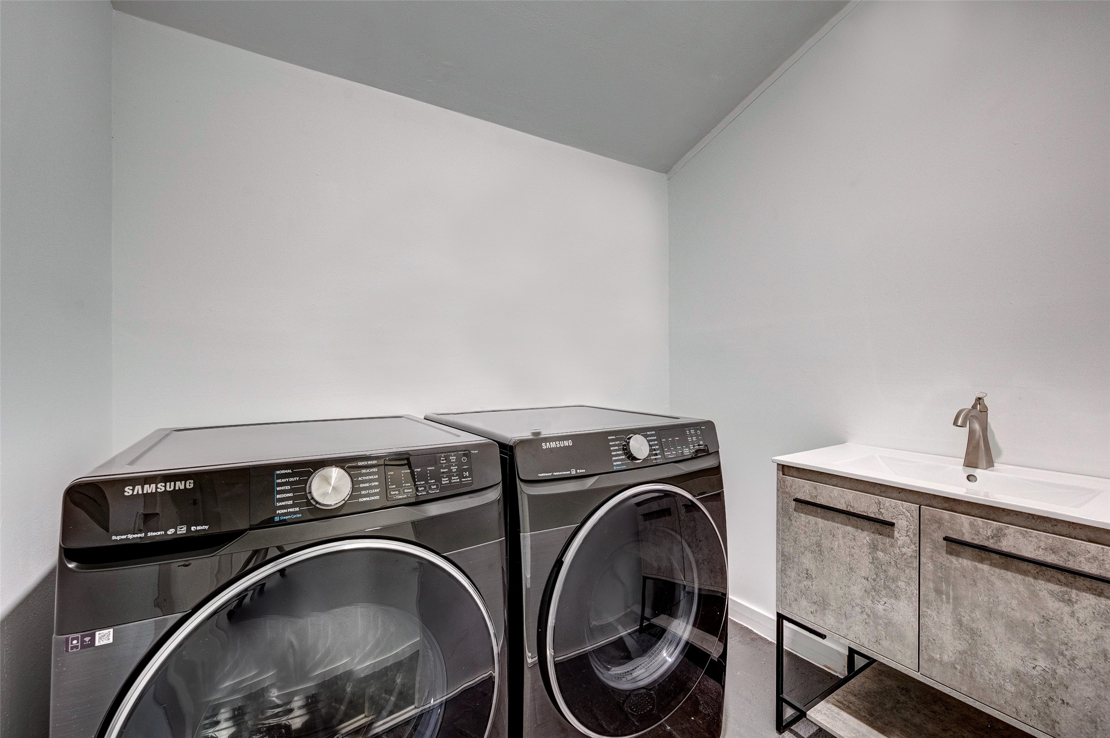 15 Saddlebrook Lane Property Photo 35