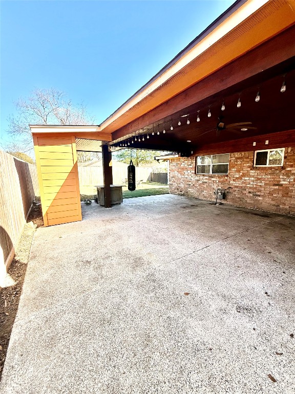 10242 Ella Falls Boulevard Property Photo 10