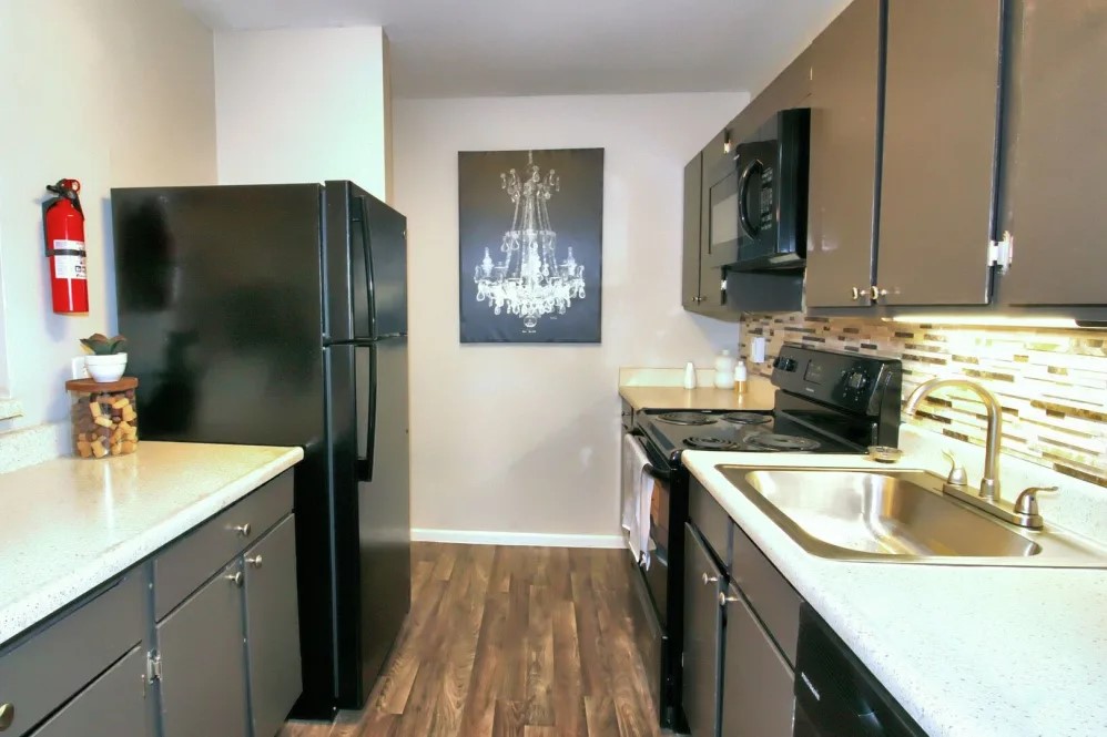 8000 Midcrown Drive 0302 Property Photo 6