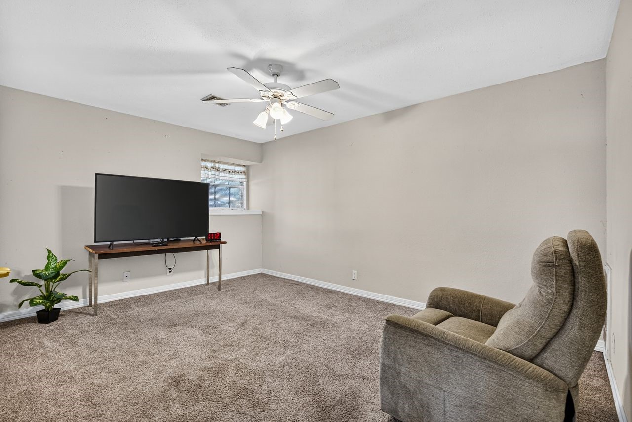 1230 Hopper Road Property Photo 10