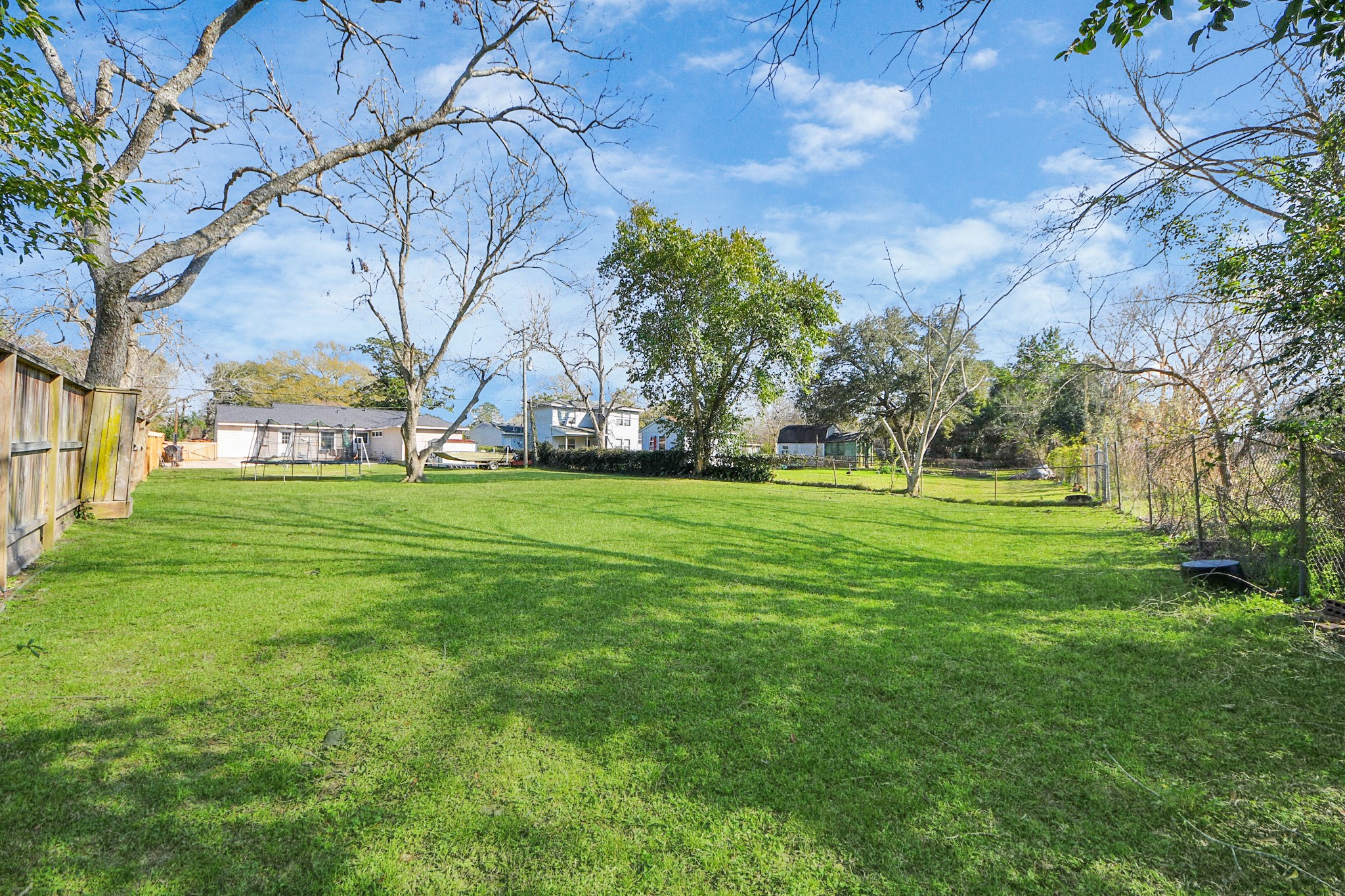 710 Dezso Drive Property Photo 8