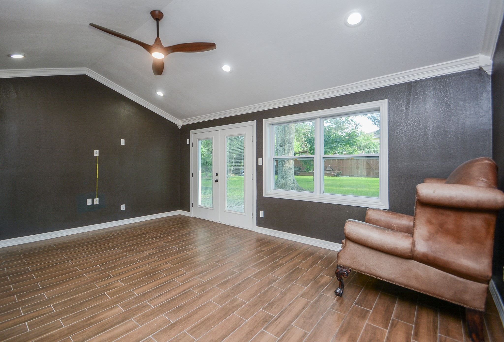 12315 Maxim Drive Property Photo 11