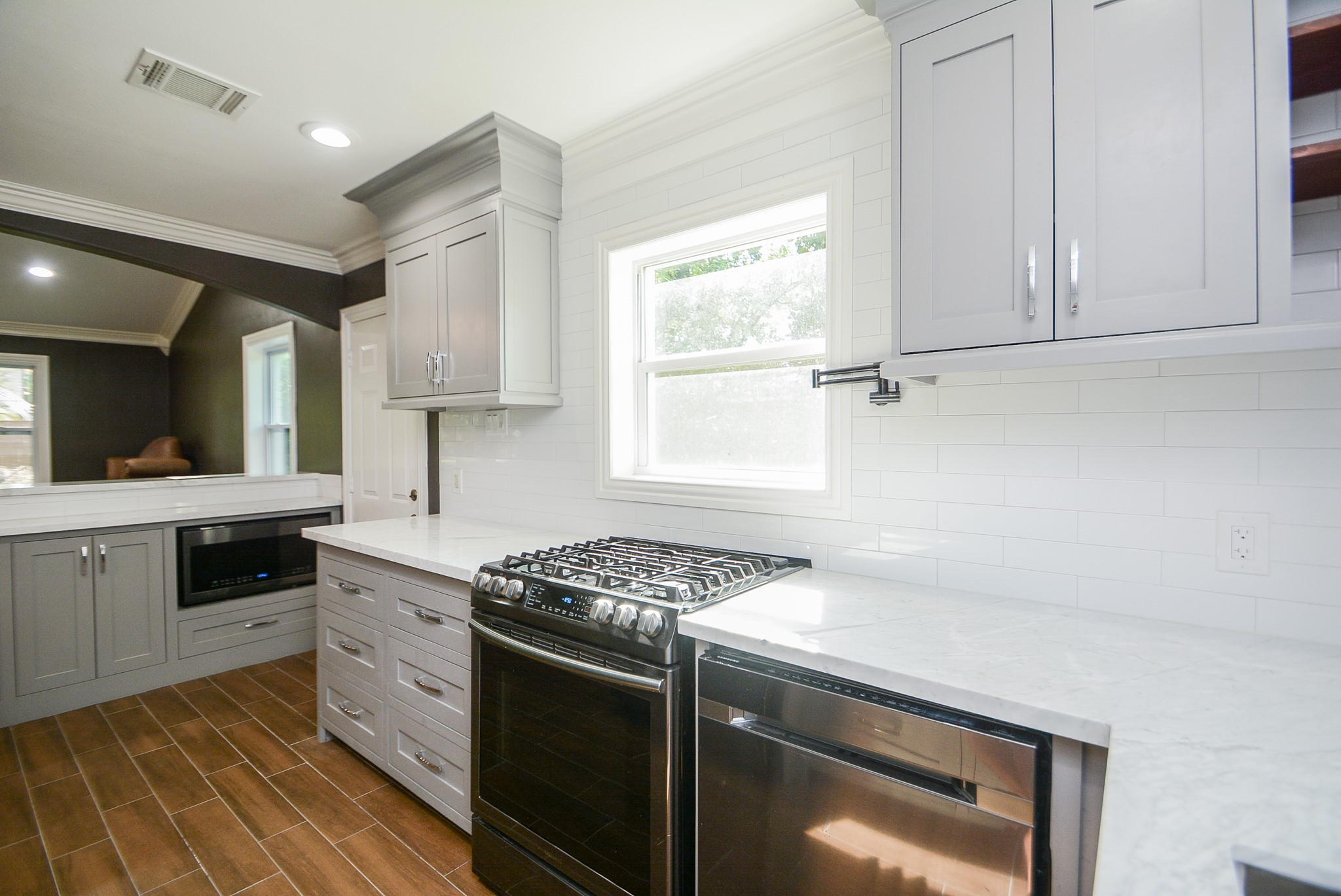 12315 Maxim Drive Property Photo 21
