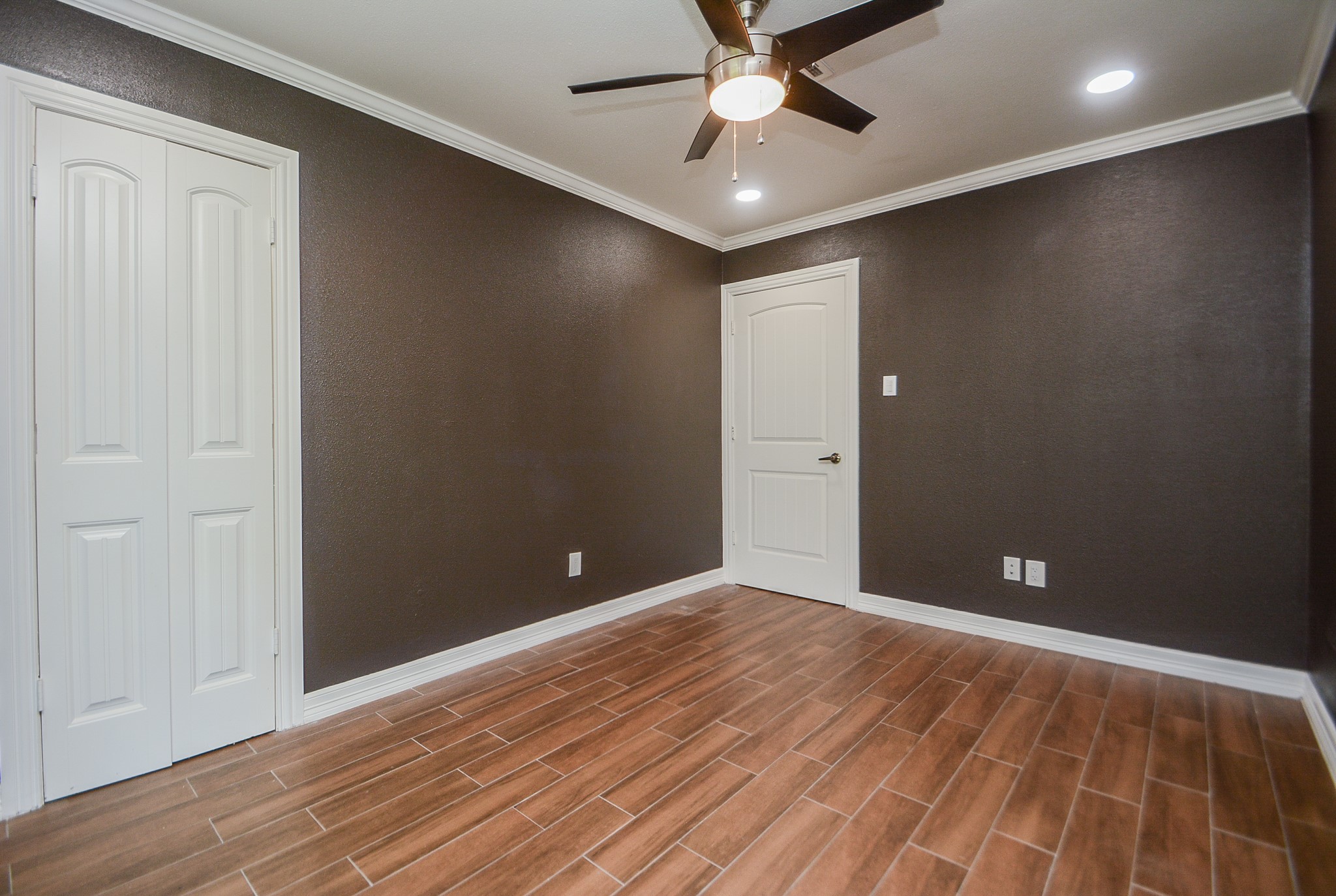 12315 Maxim Drive Property Photo 27