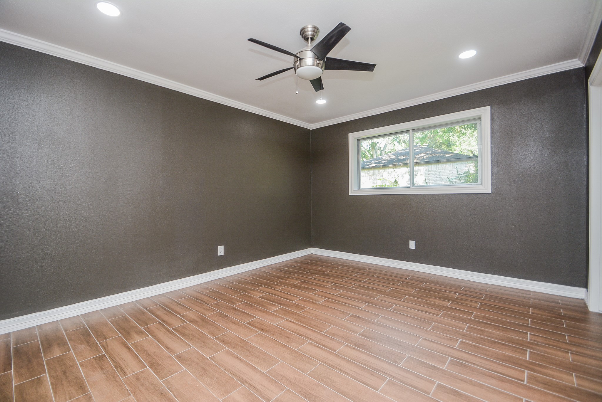 12315 Maxim Drive Property Photo 31