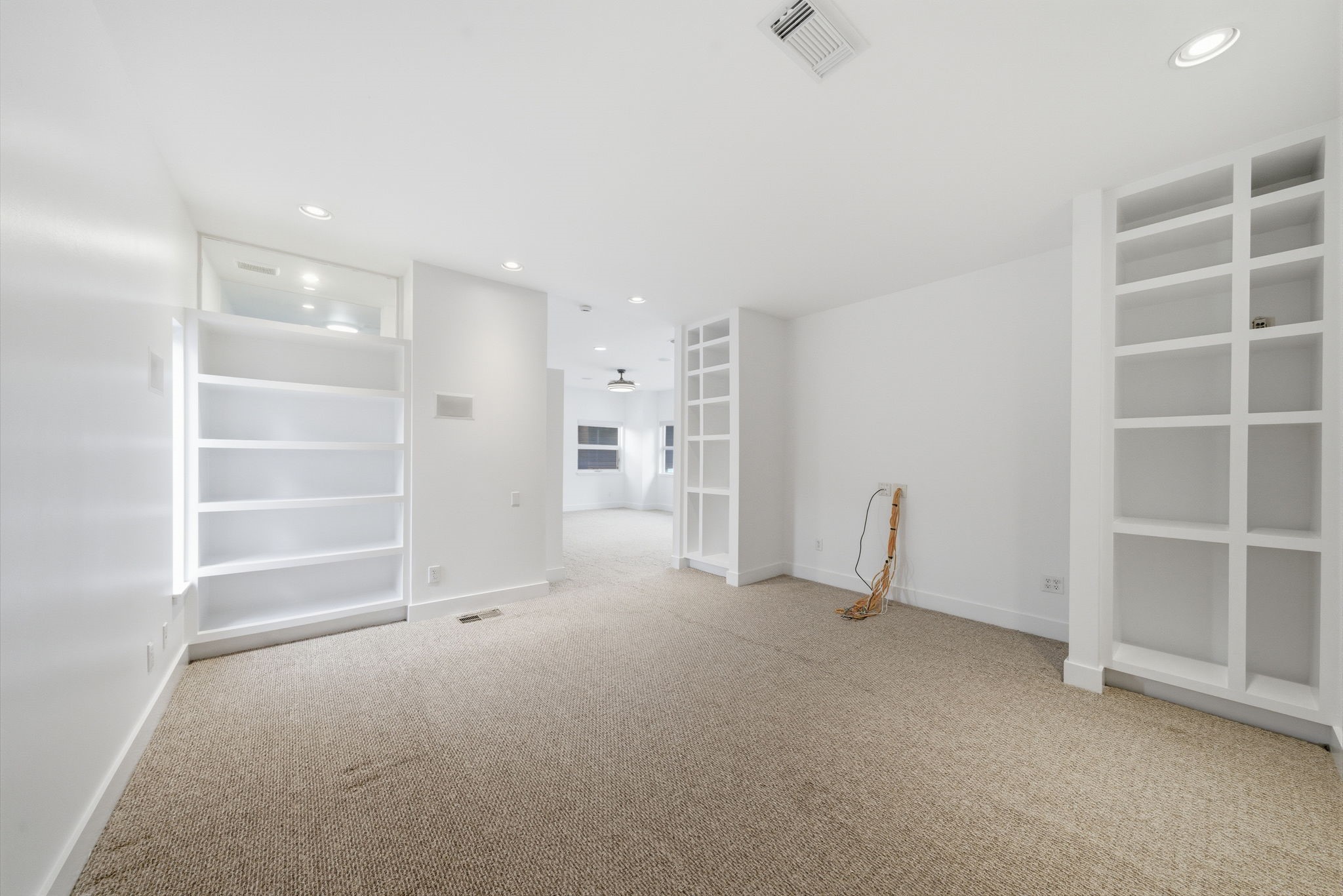 7002 Newcastle Street Property Photo 27