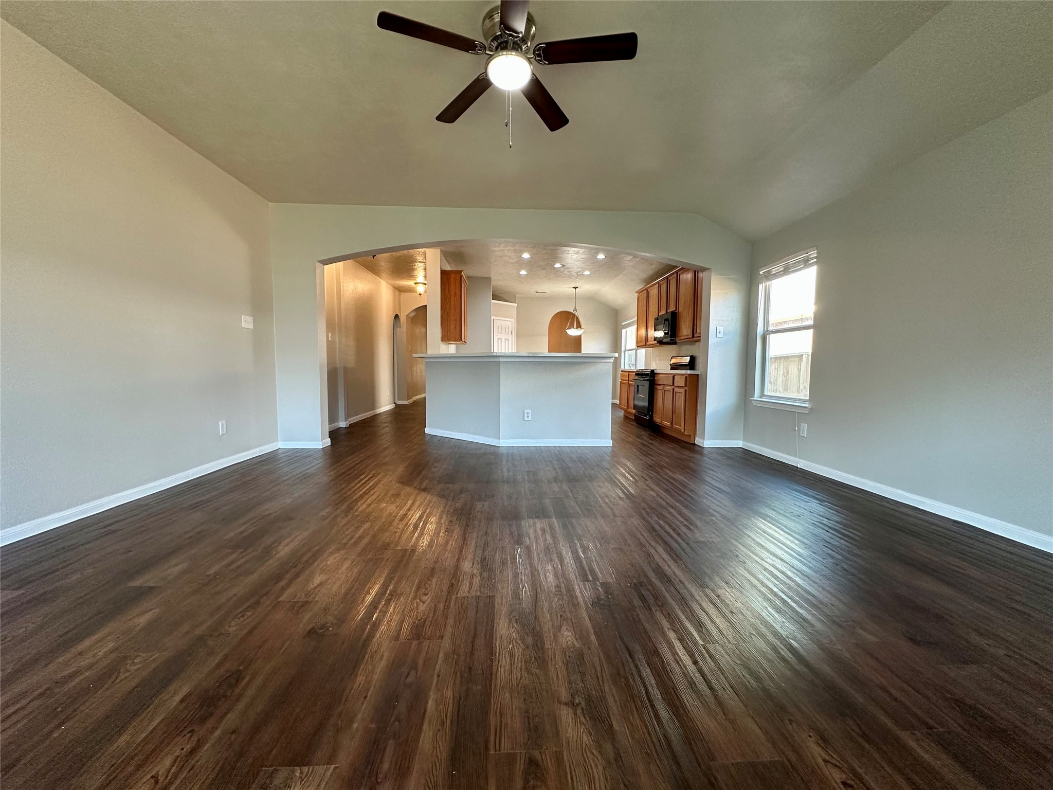 19011 Spring Meadows Lane Property Photo 10