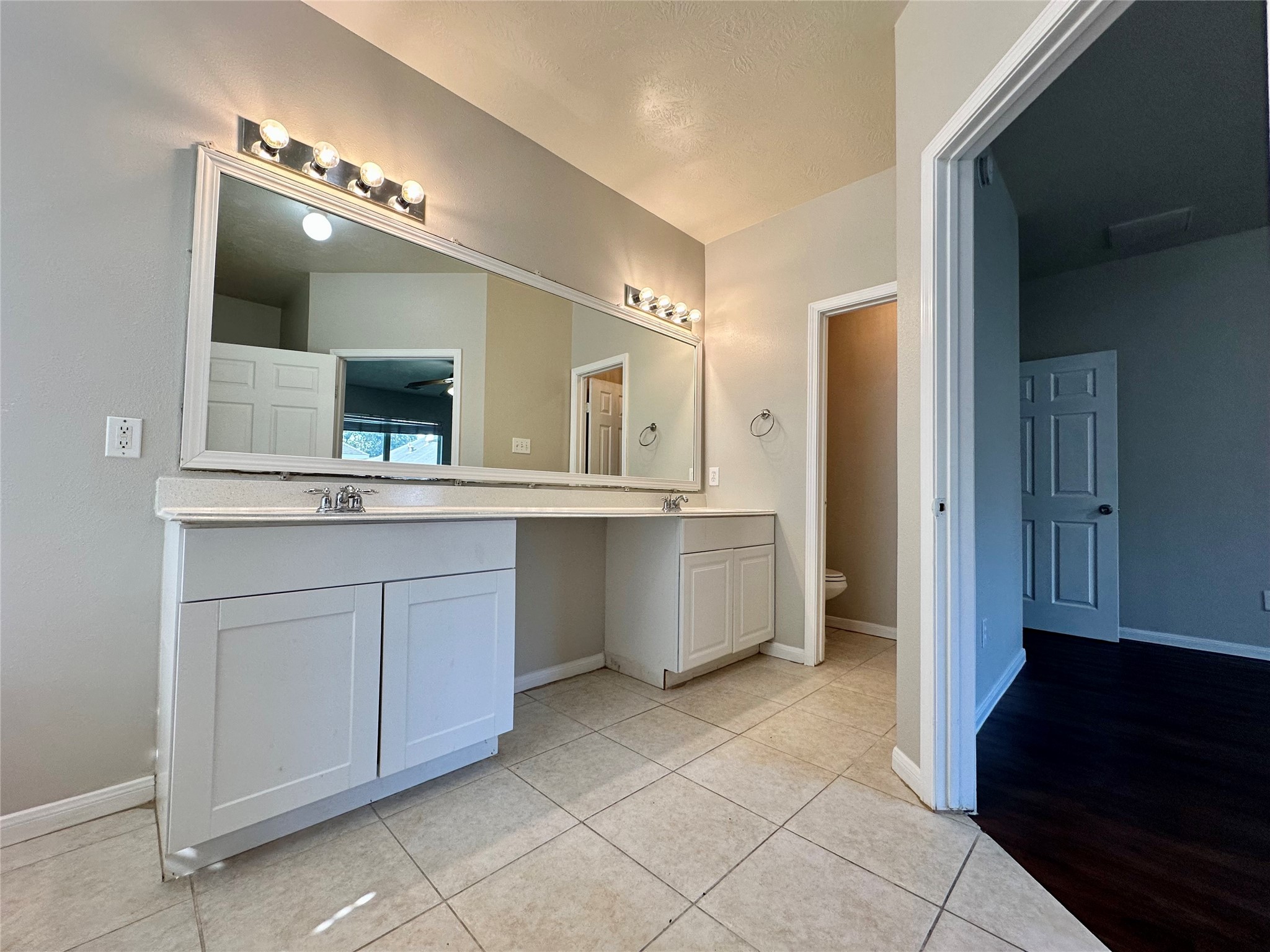 19011 Spring Meadows Lane Property Photo 14