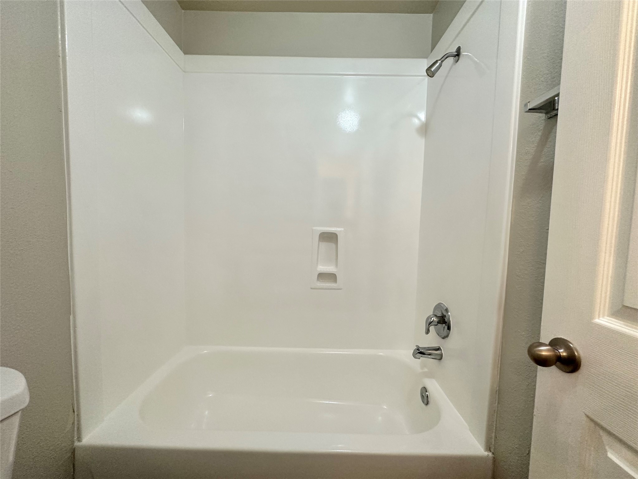 19011 Spring Meadows Lane Property Photo 21