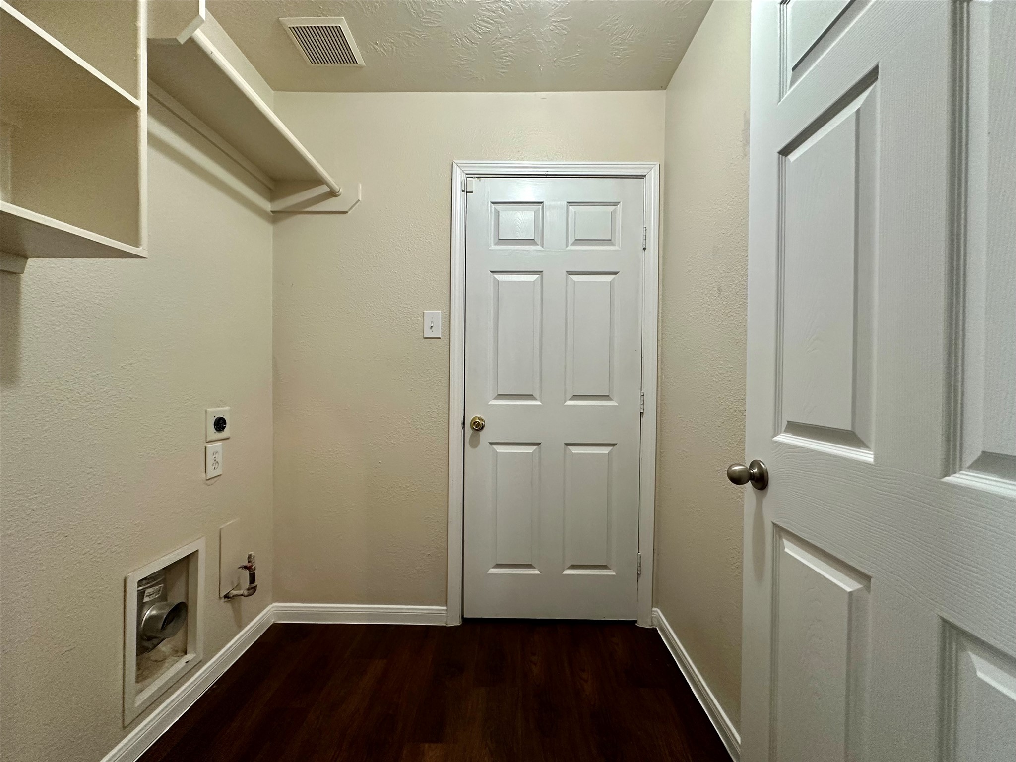 19011 Spring Meadows Lane Property Photo 33