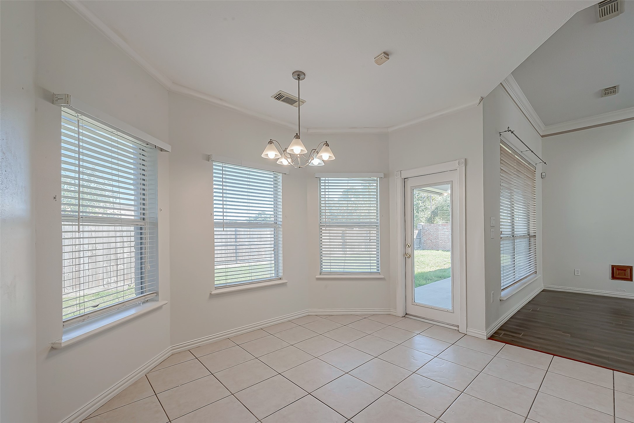 16002 Castletown Park Court Property Photo 18