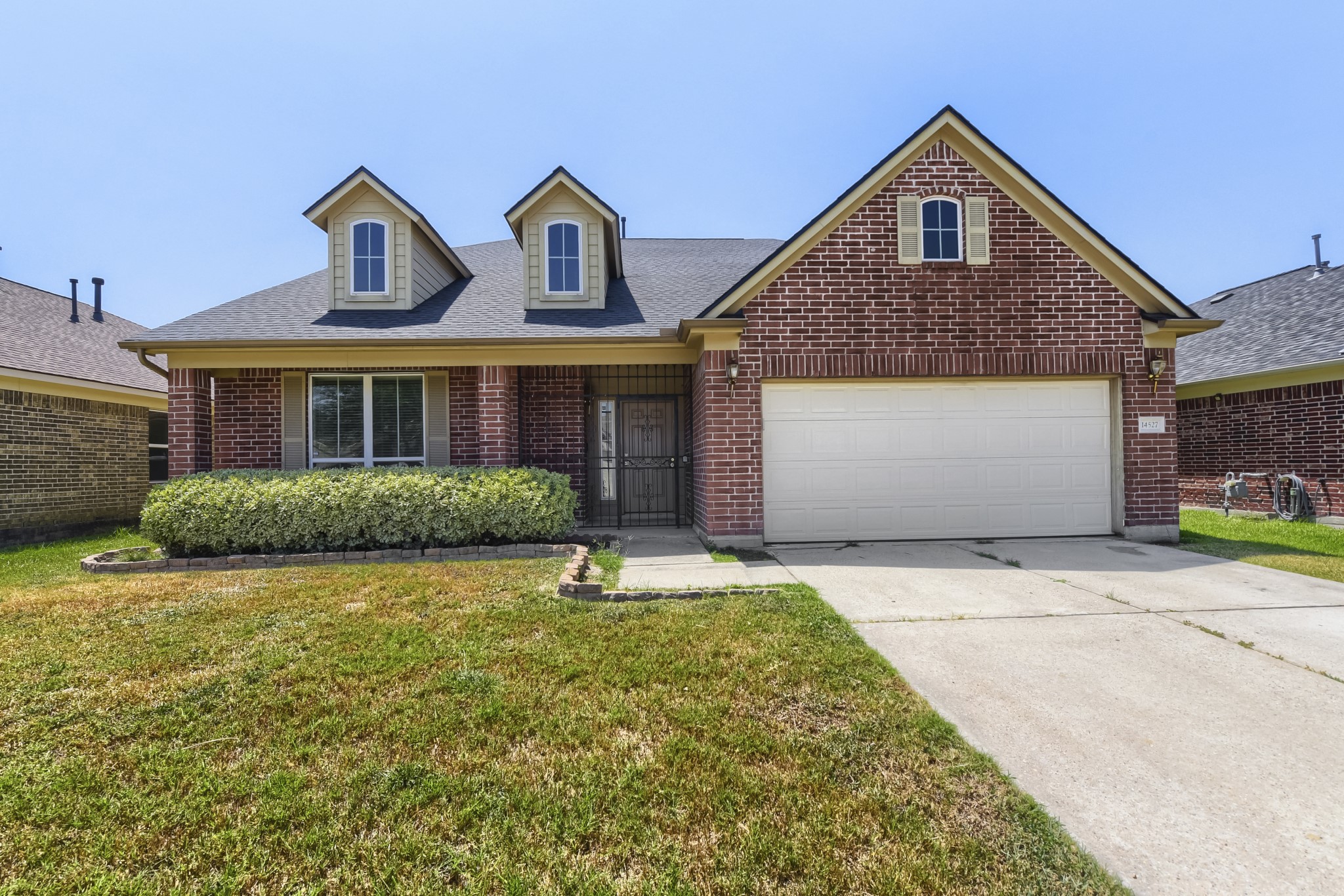 14527 Round Mountain Drive Property Photo 1