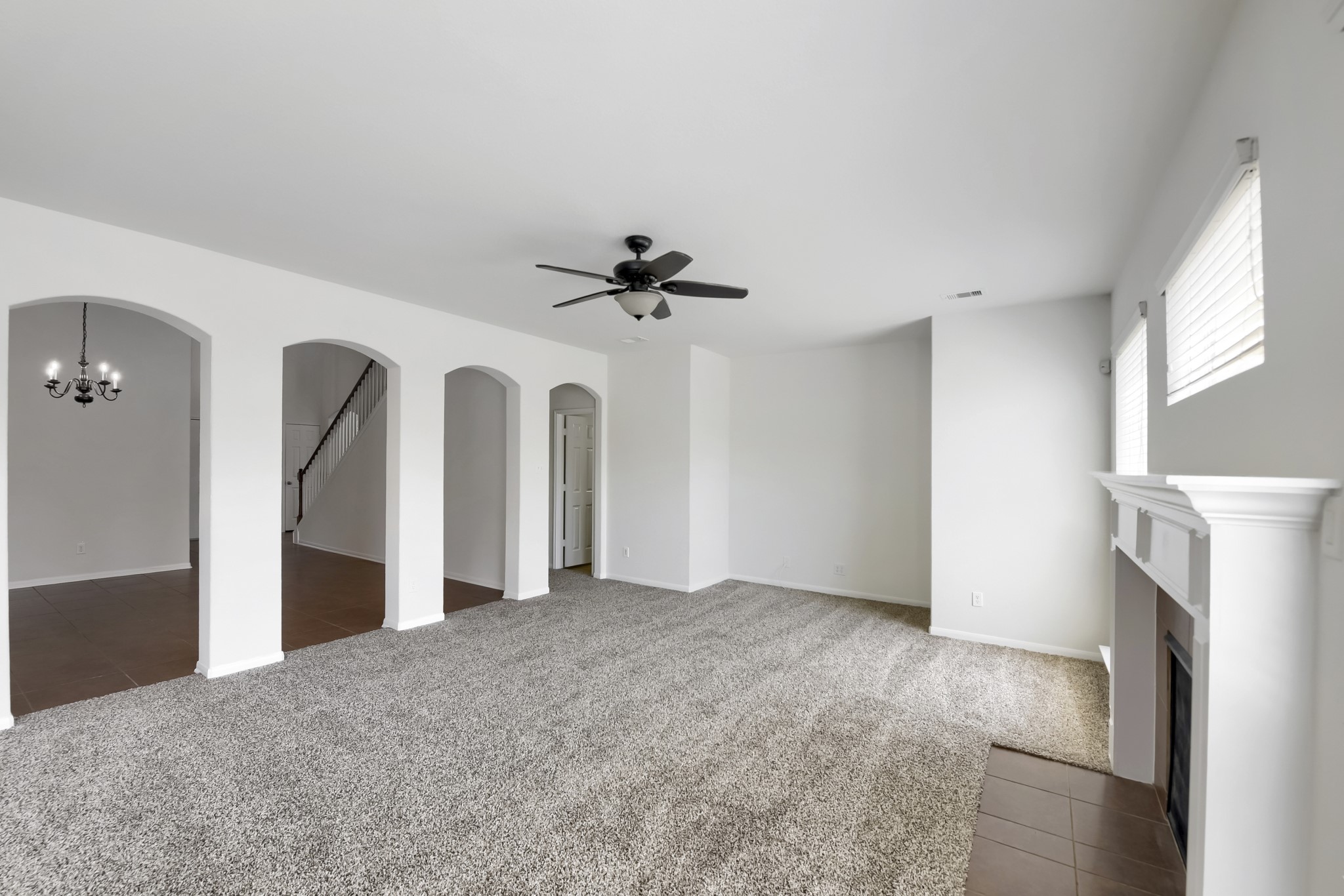 14527 Round Mountain Drive Property Photo 5