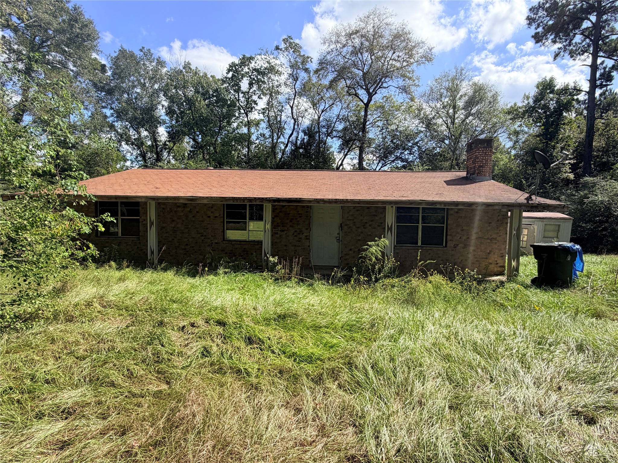 1506 Hopkins Drive Property Photo 1