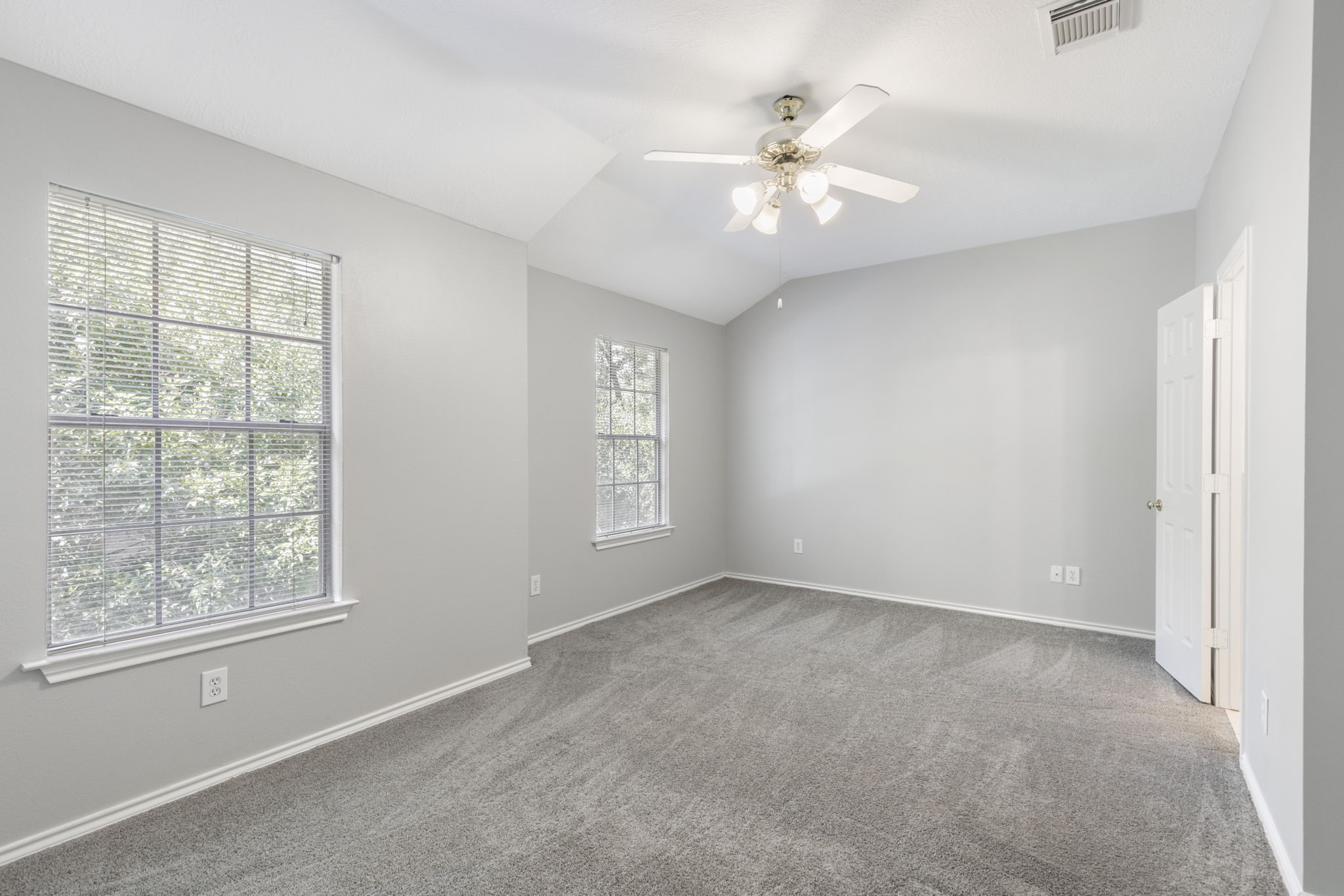 230 Blushwood Place Property Photo 18