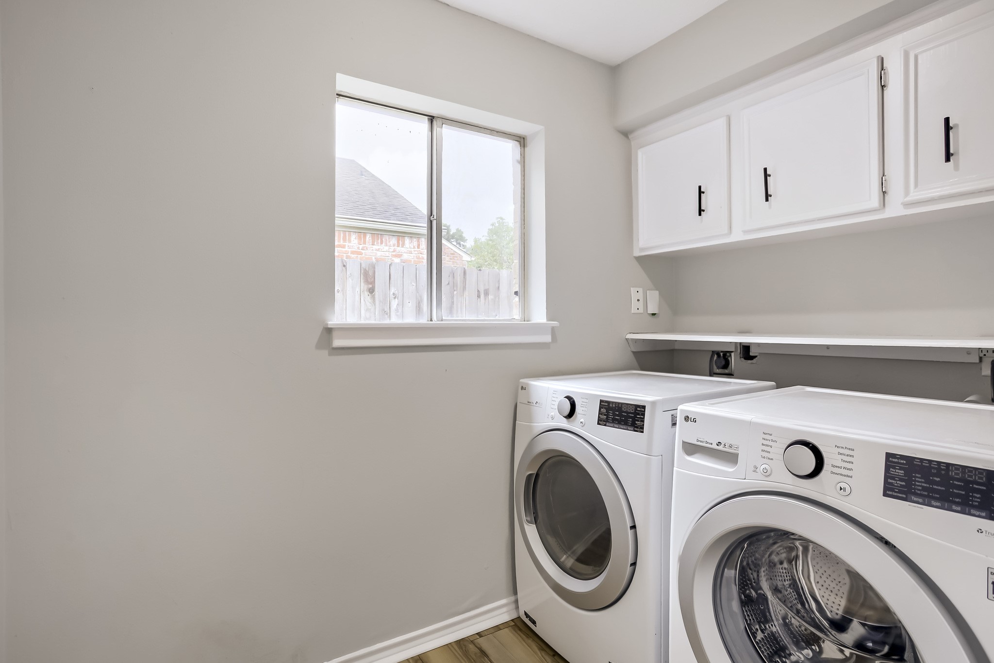 16505 Cornwall Street Property Photo 27